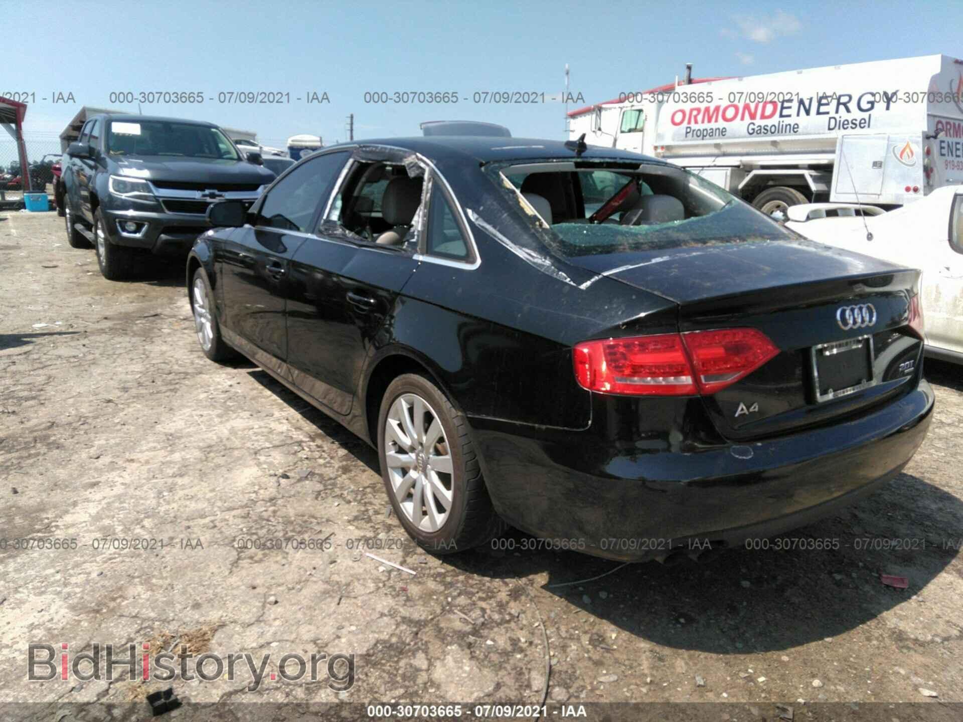 2011 AUDI A4 - VIN: WAUFFAFL5BN039525 - Фото 3