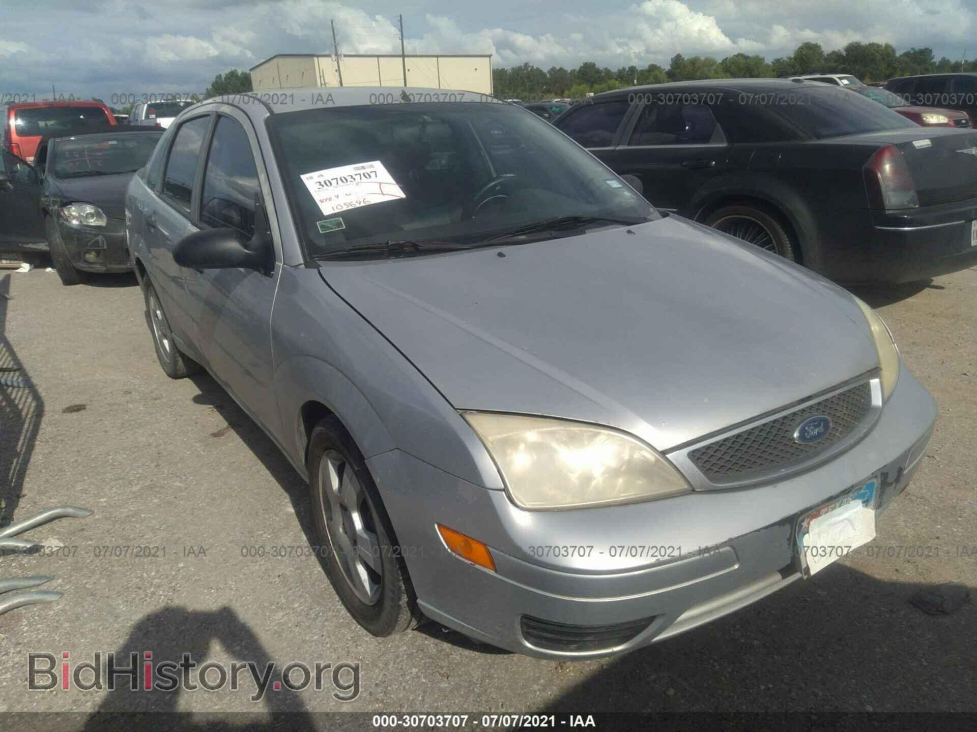 Photo 1FAFP34N67W217255 - FORD FOCUS 2007
