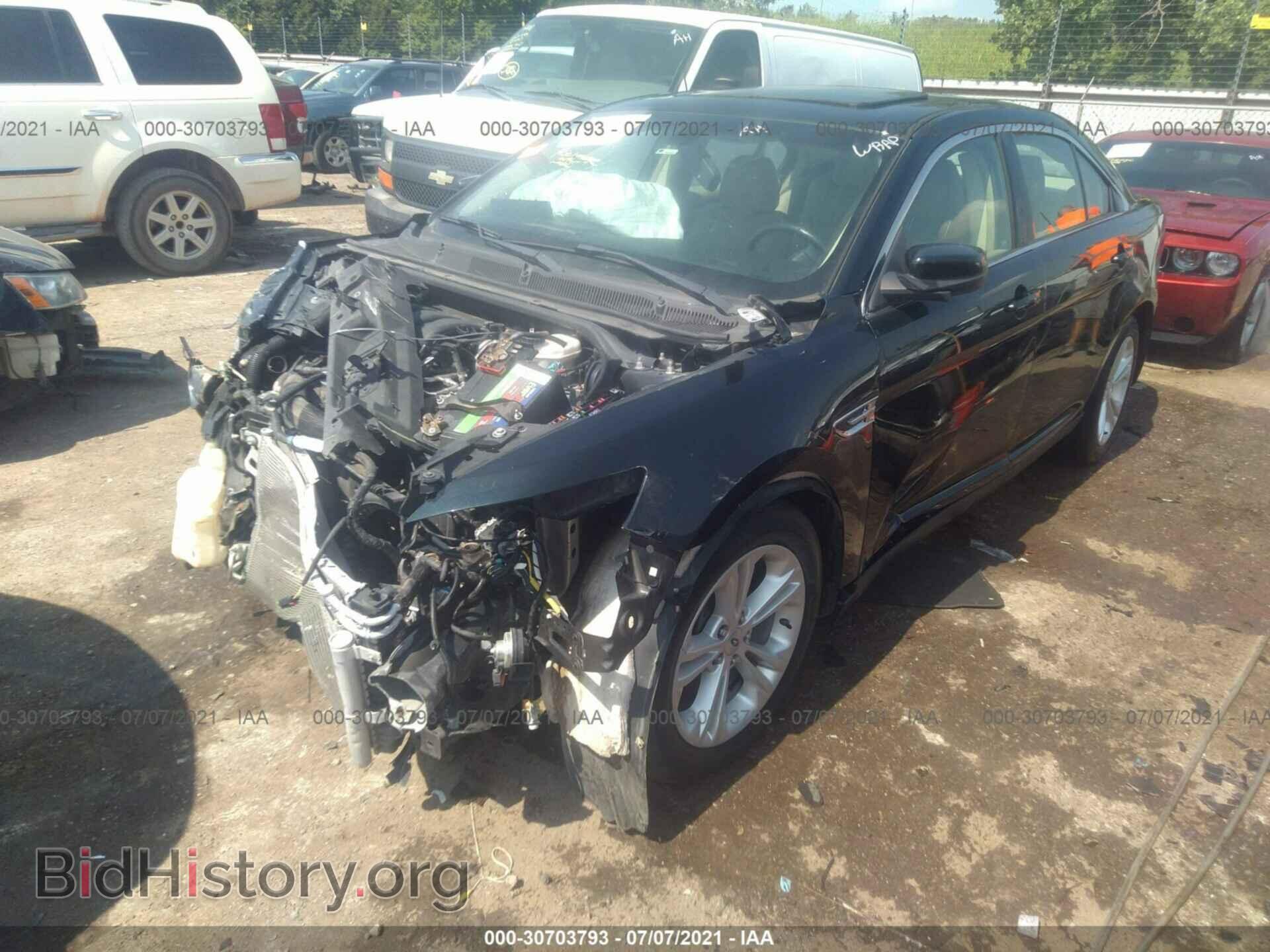 2014 FORD TAURUS - VIN: 1FAHP2E83EG143473 - Фото 2