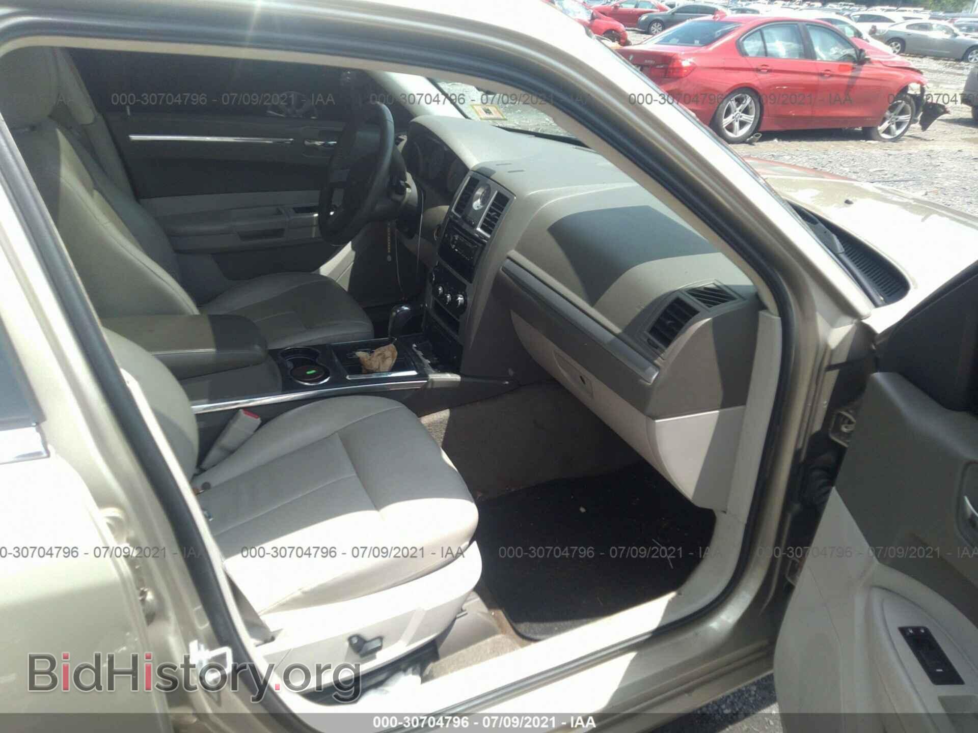 2009 CHRYSLER 300 - VIN: 2C3LA53V19H514631 - Фото 5