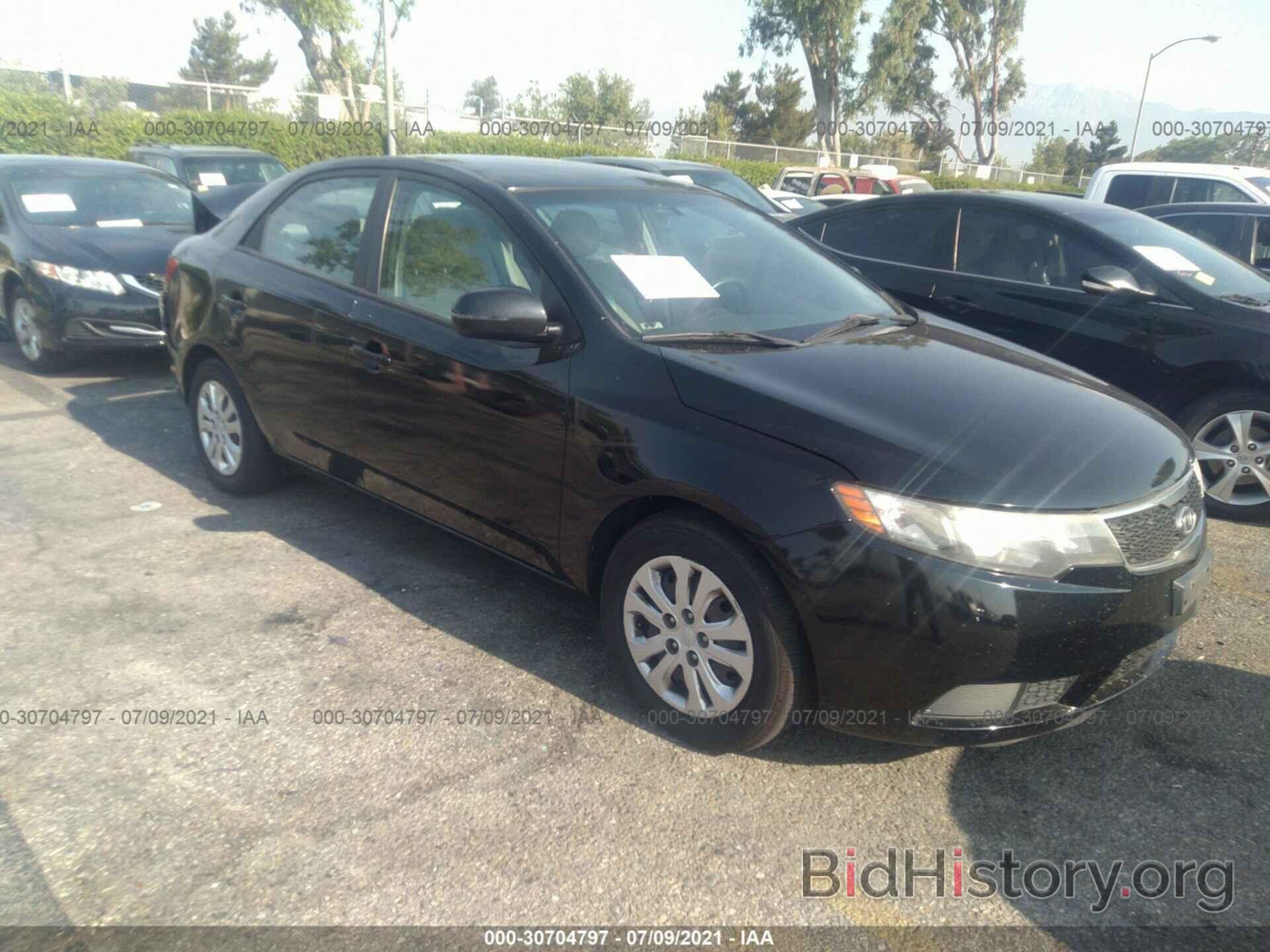 Photo KNAFU4A25B5432768 - KIA FORTE 2011