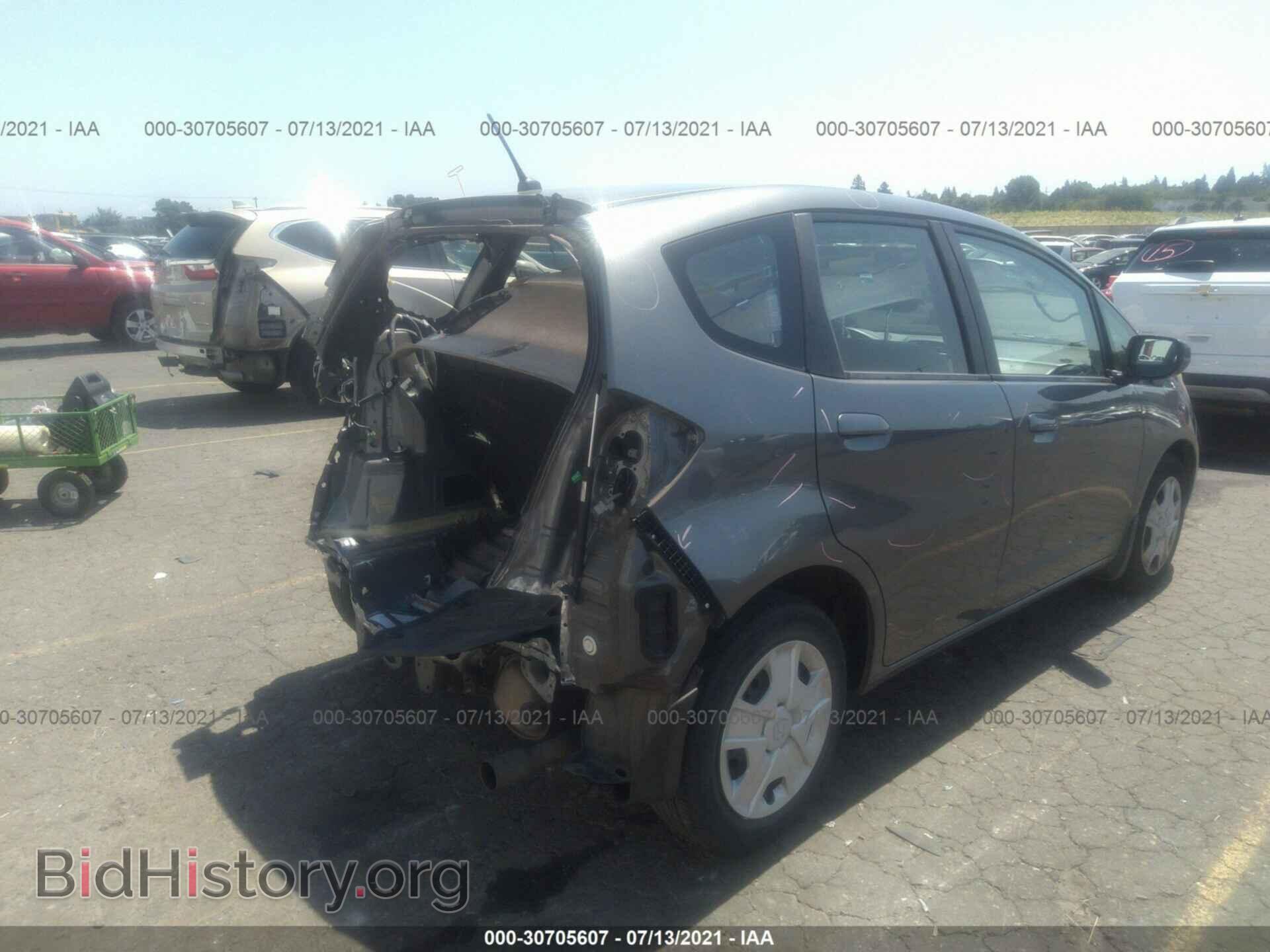 2013 HONDA FIT - VIN: JHMGE8H33DC015981 - Фото 4