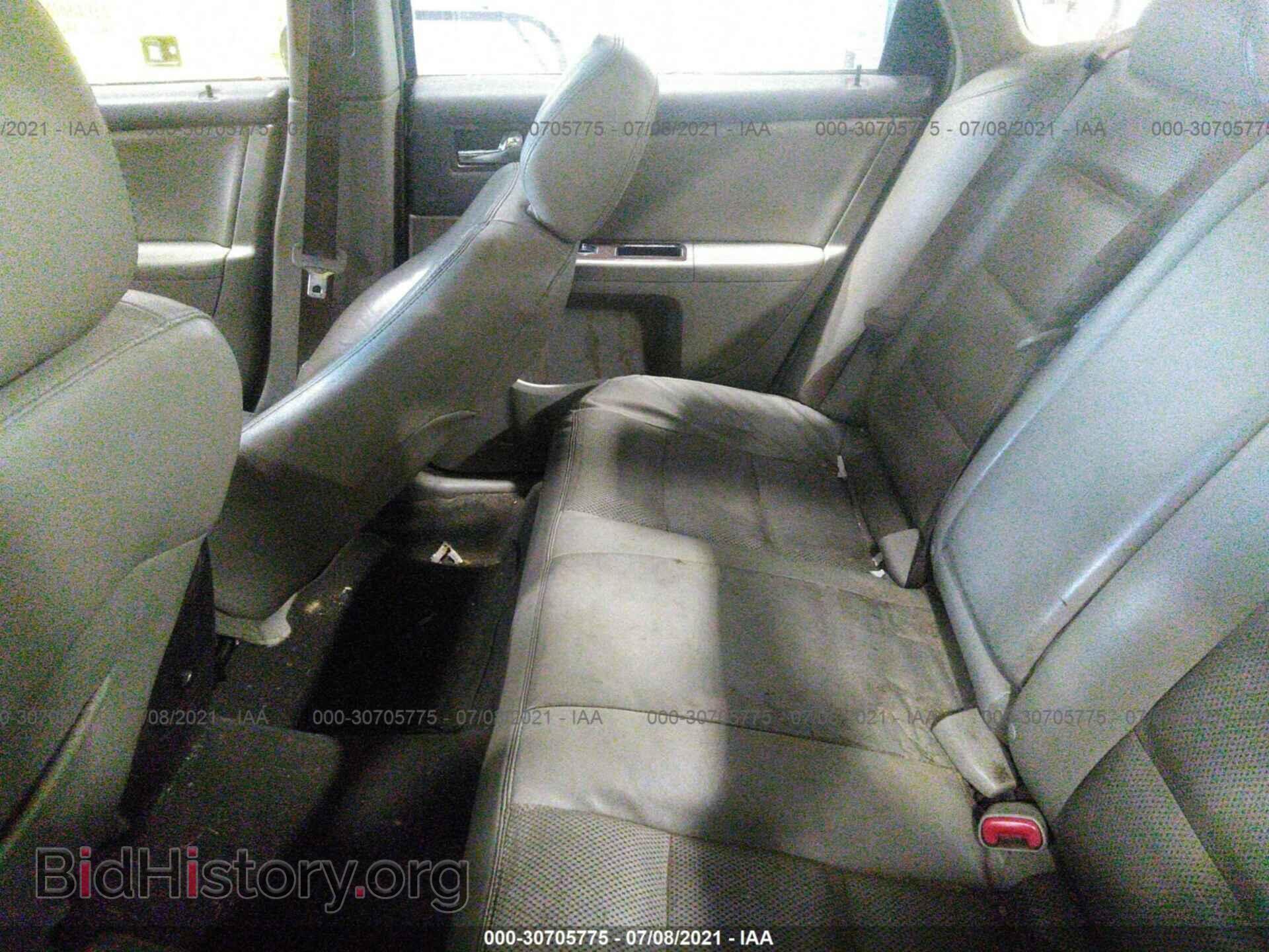 2008 FORD TAURUS - VIN: 1FAHP24W88G111221 - Фото 8