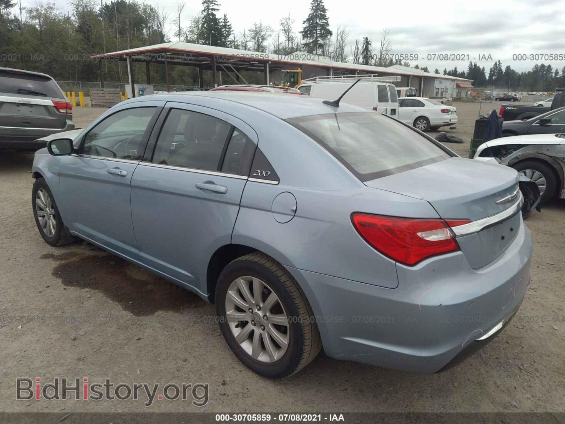 2012 CHRYSLER 200 - VIN: 1C3CCBBB7CN257277 - Фото 3