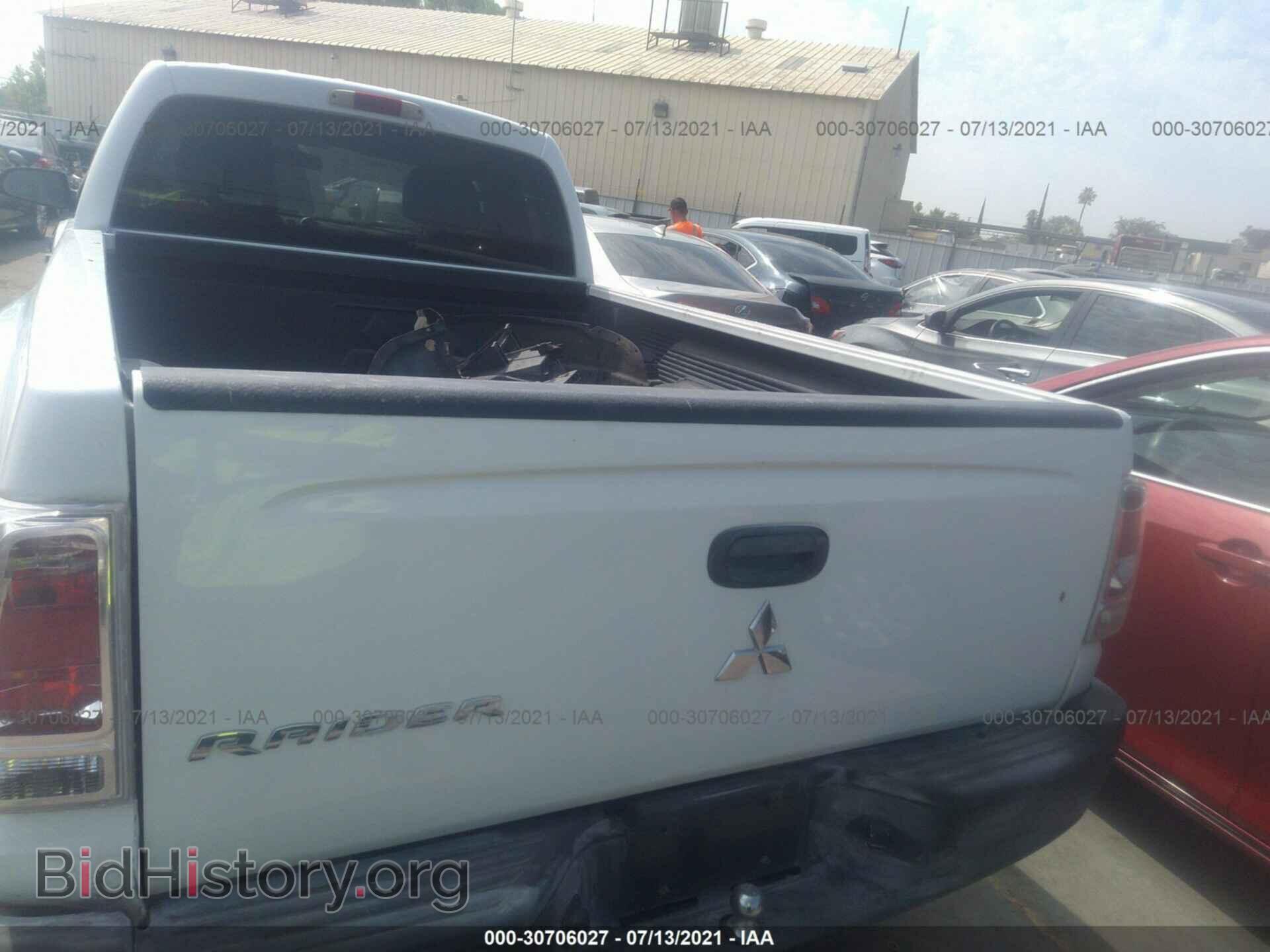 2006 MITSUBISHI RAIDER - VIN: 1Z7HC22K36S574100 - Фото 3