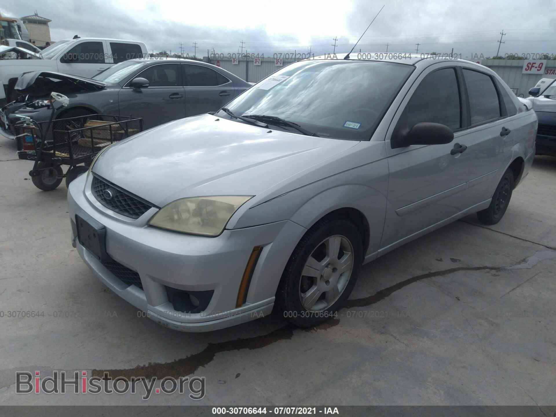 2007 FORD FOCUS - VIN: 1FAFP34N07W134047 - Фото 2