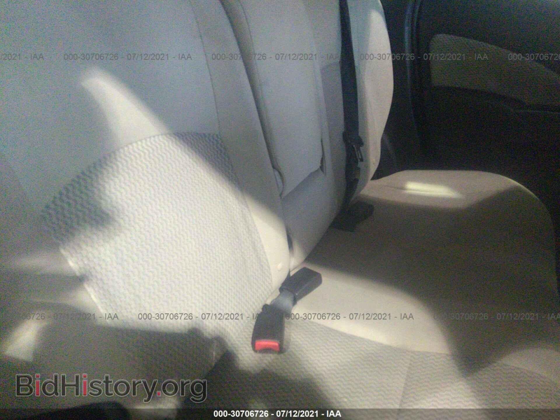 2014 NISSAN VERSA NOTE - VIN: 3N1CE2CP6EL357313 - Фото 8