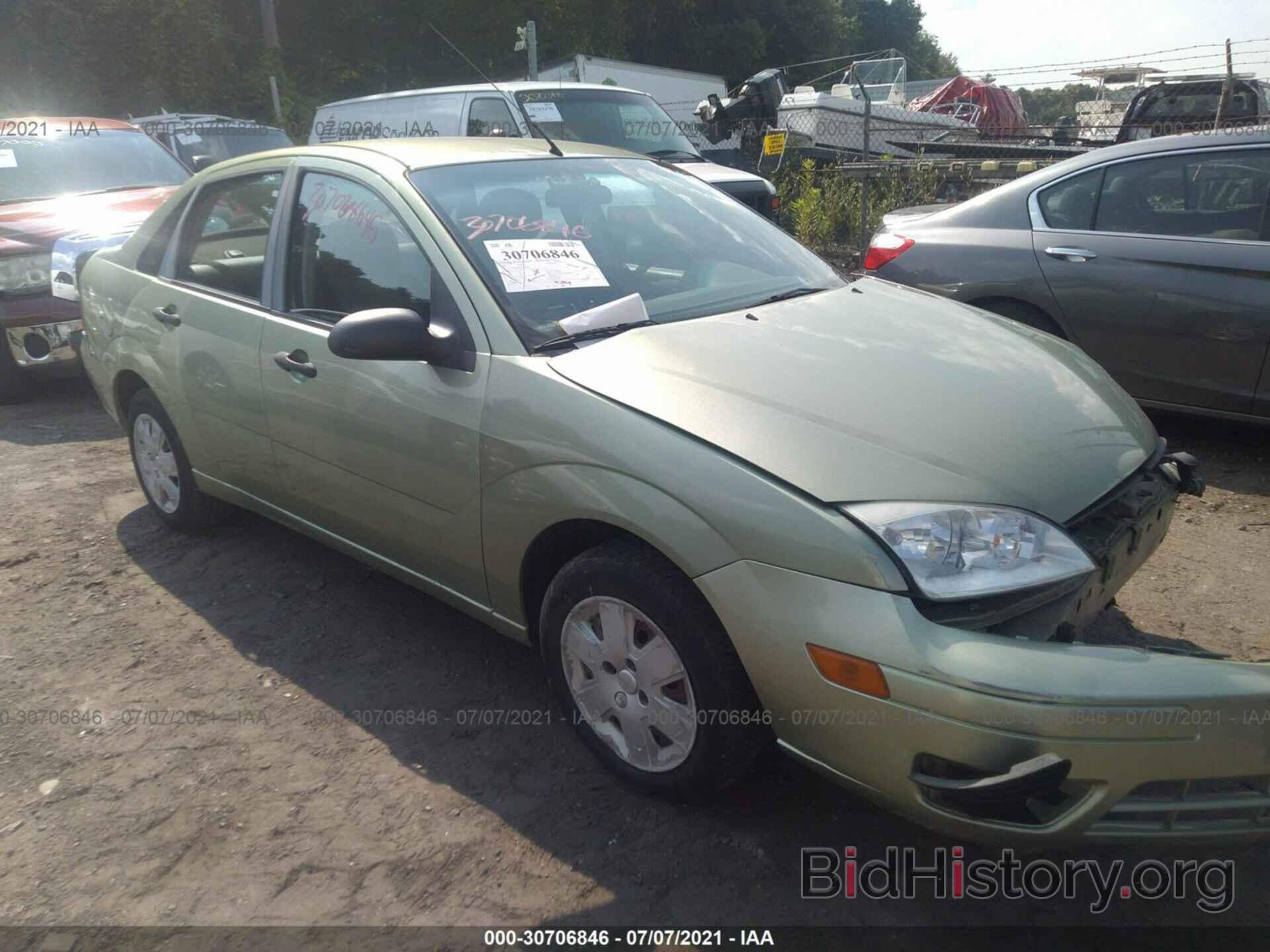 Photo 1FAHP34N37W229081 - FORD FOCUS 2007