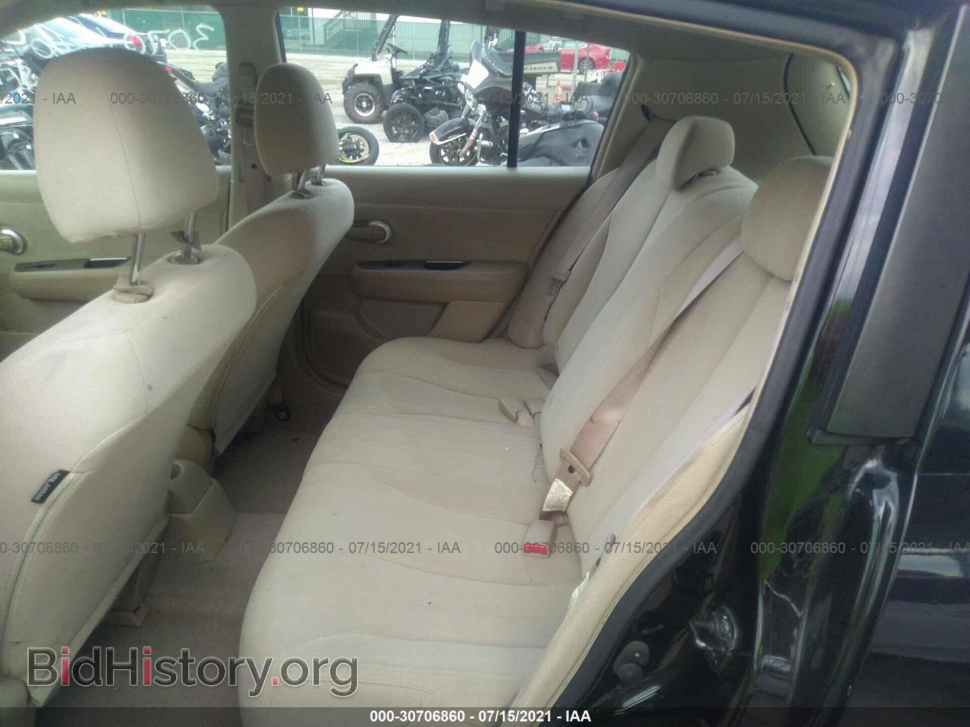 2009 NISSAN VERSA - VIN: 3N1BC13E39L366972 - Фото 8