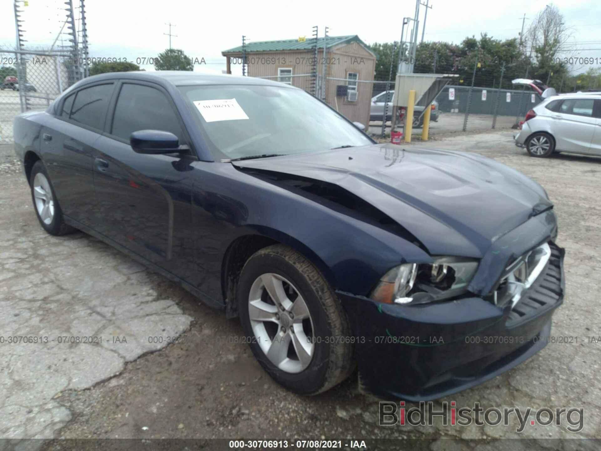 Photo 2C3CDXBGXDH678071 - DODGE CHARGER 2013