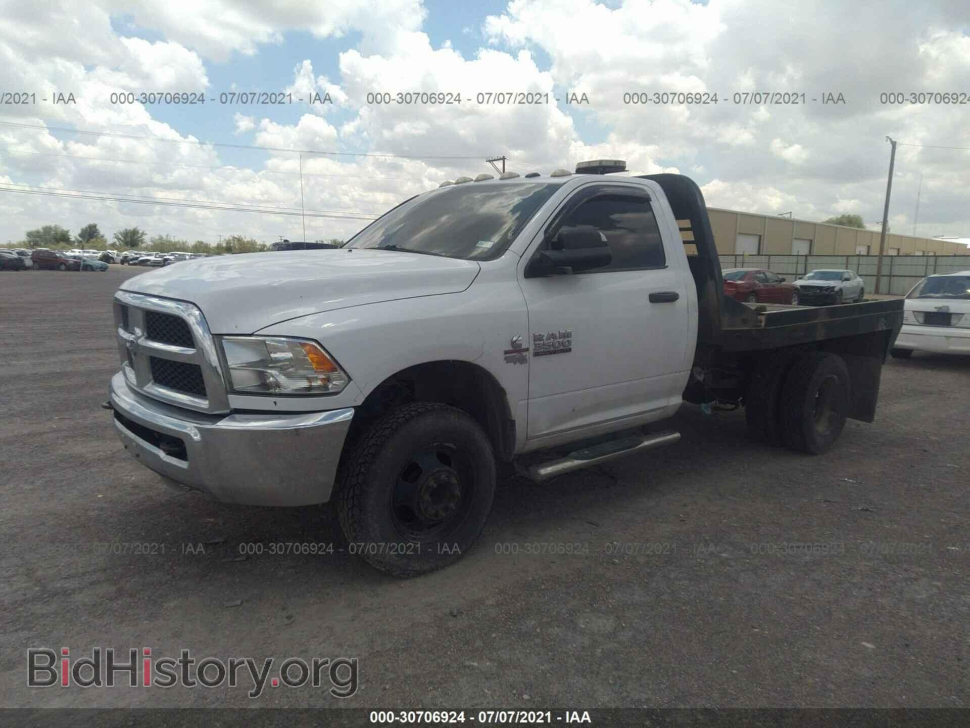 2013 RAM 3500 - VIN: 3C7WRTAL9DG557245 - Photo 2