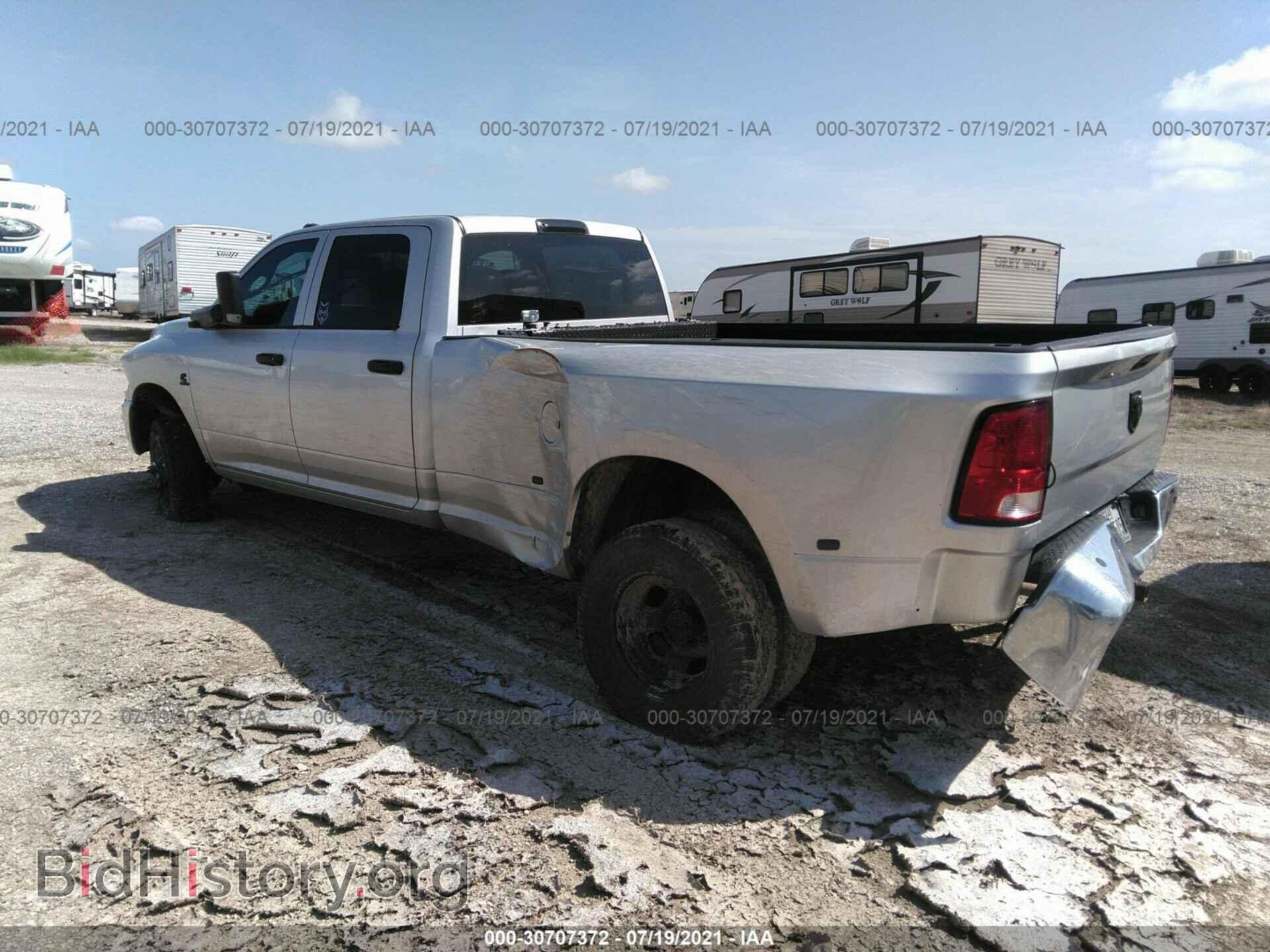 2014 RAM 3500 - VIN: 3C63RRGL8EG119853 - Фото 3