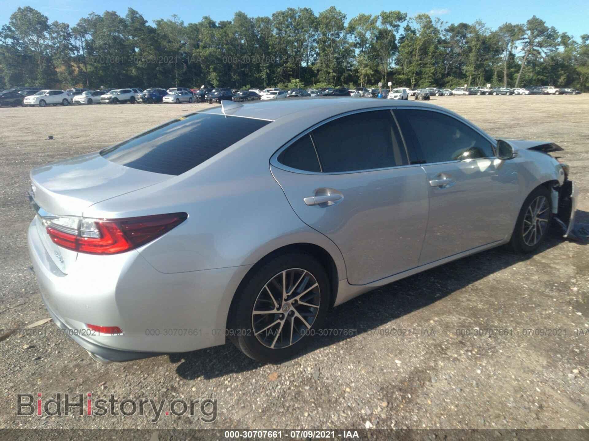 2016 LEXUS ES 350 - VIN: JTHBK1GG8G2228109 - Фото 4