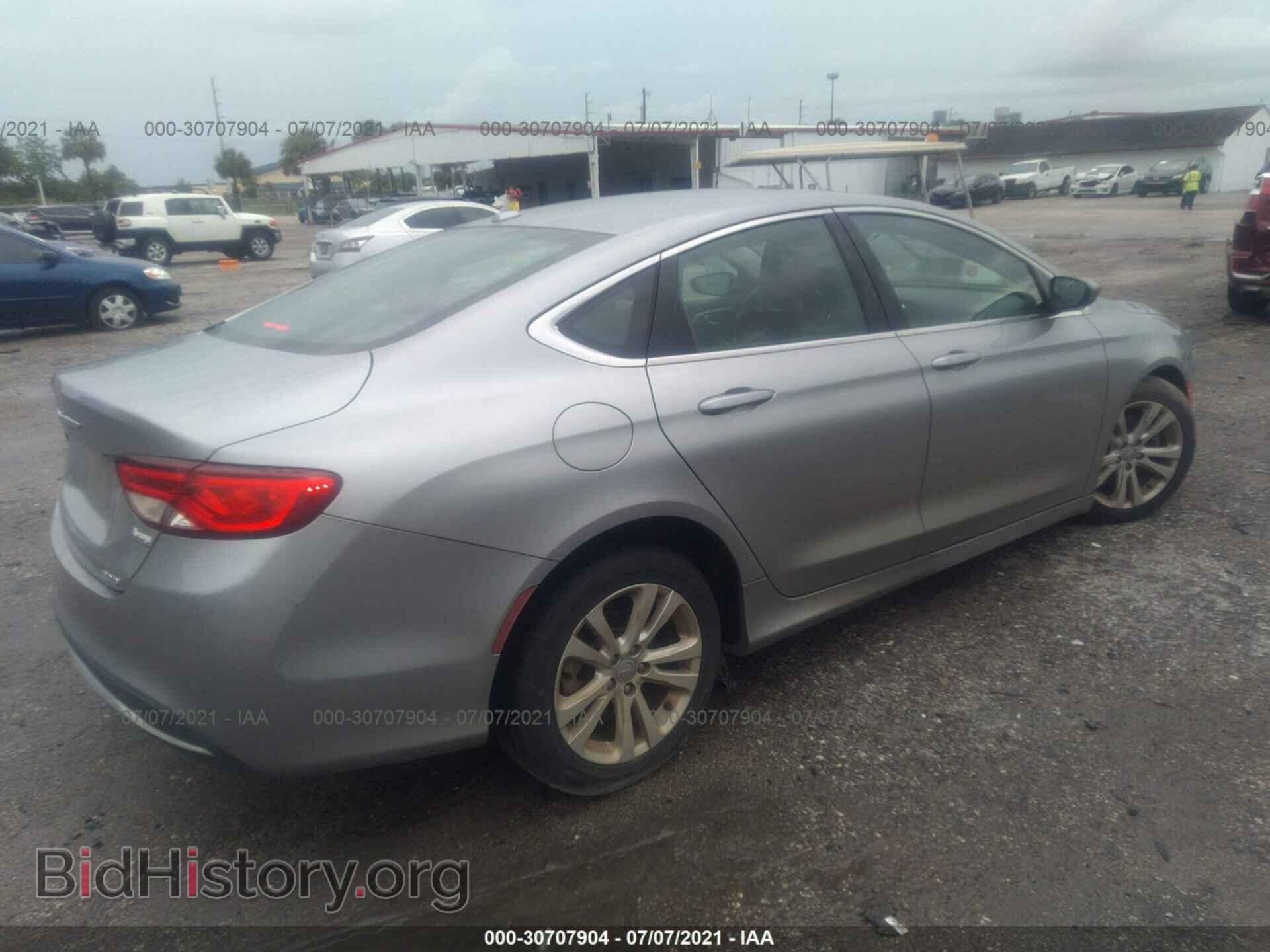 2015 CHRYSLER 200 - VIN: 1C3CCCAB9FN694631 - Photo 4