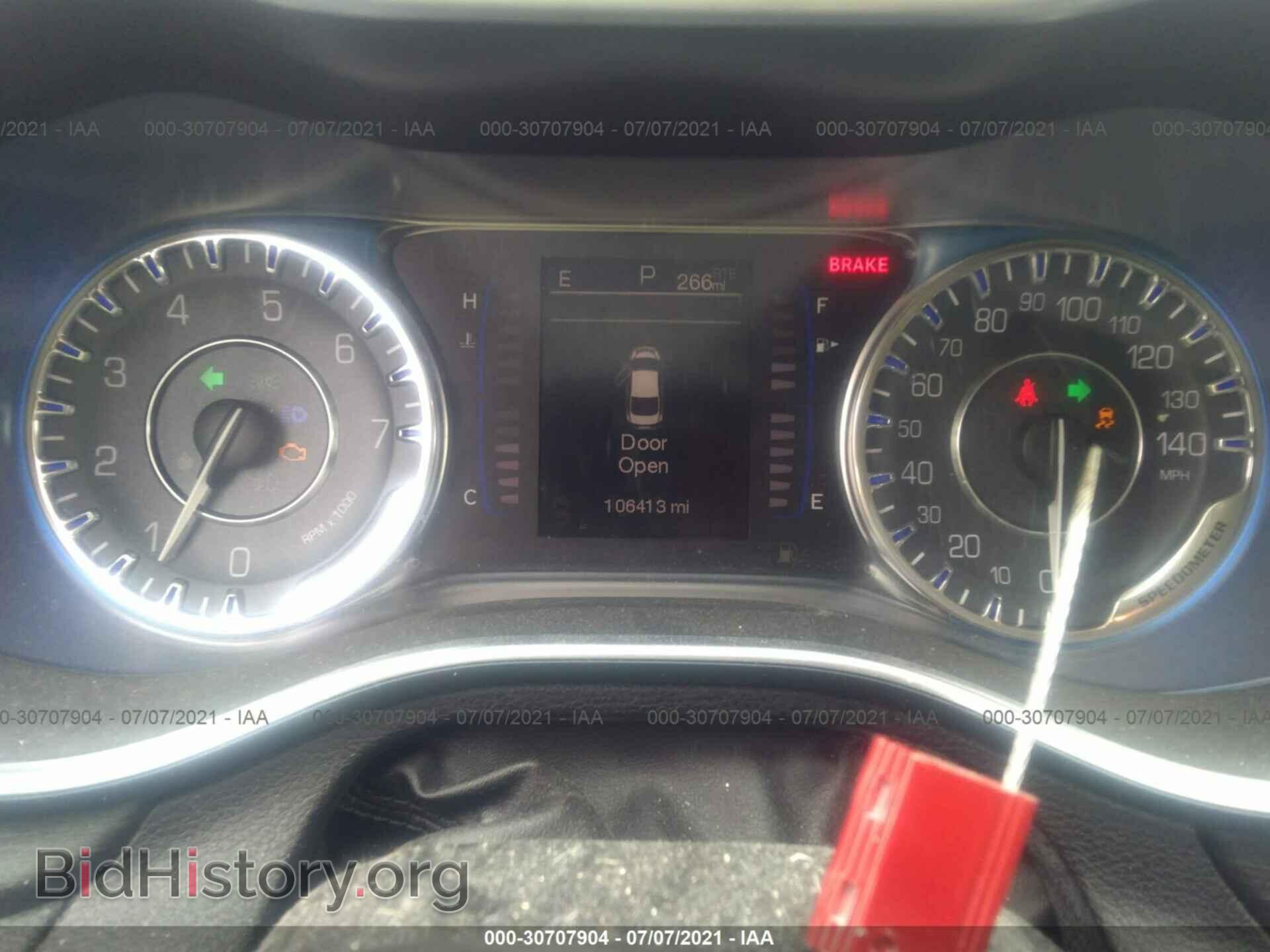 2015 CHRYSLER 200 - VIN: 1C3CCCAB9FN694631 - Photo 7