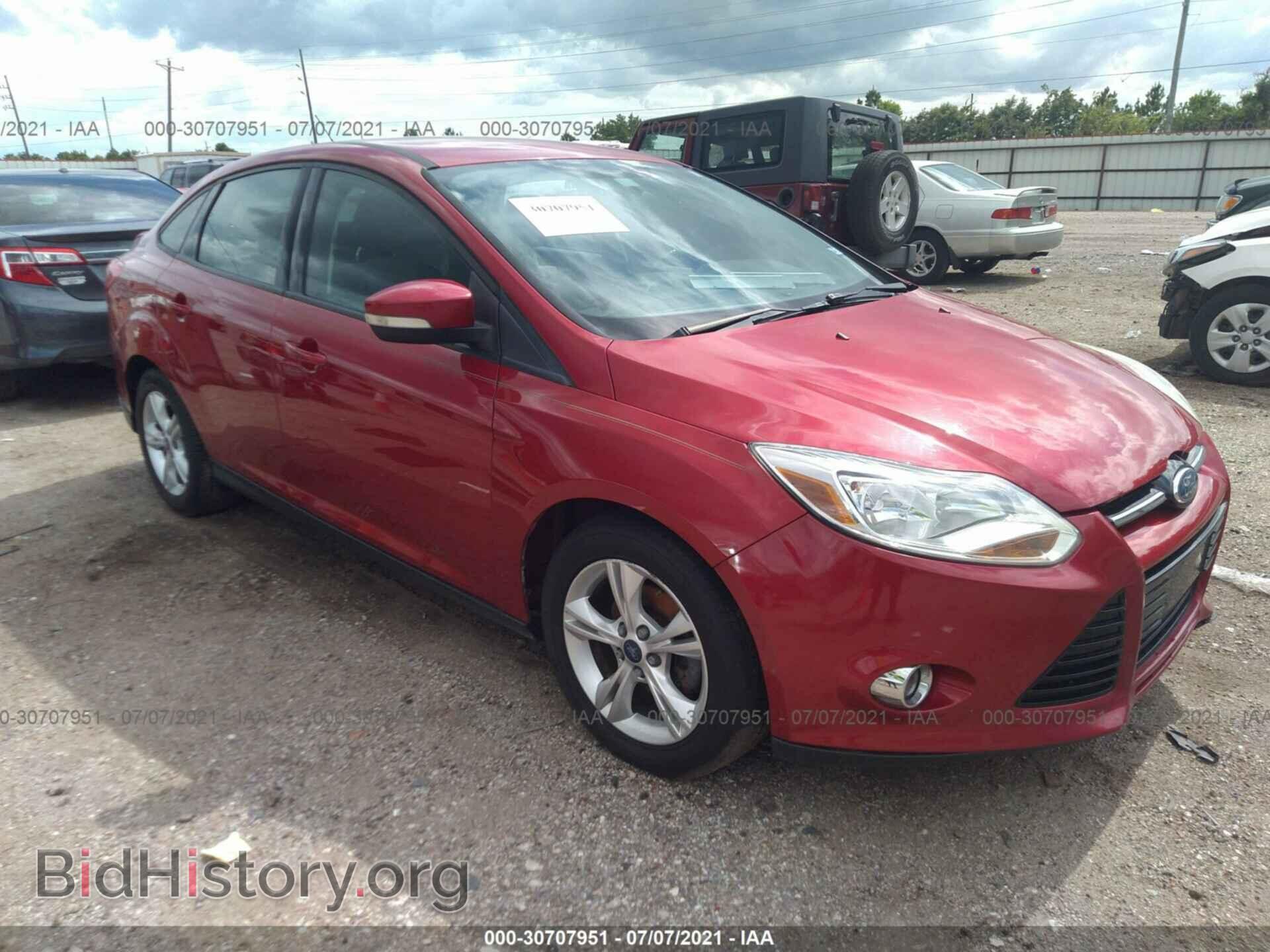 Photo 1FAHP3F25CL135072 - FORD FOCUS 2012