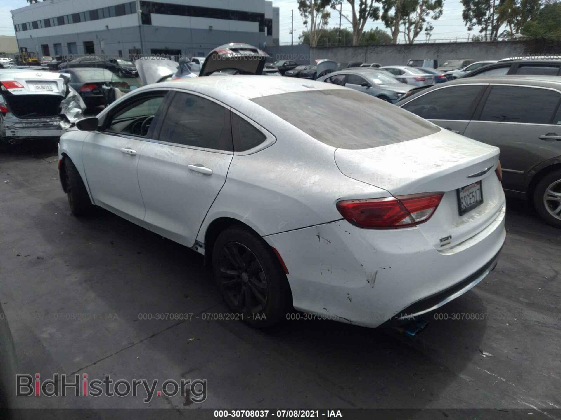 2015 CHRYSLER 200 - VIN: 1C3CCCAB8FN744063 - Фото 3