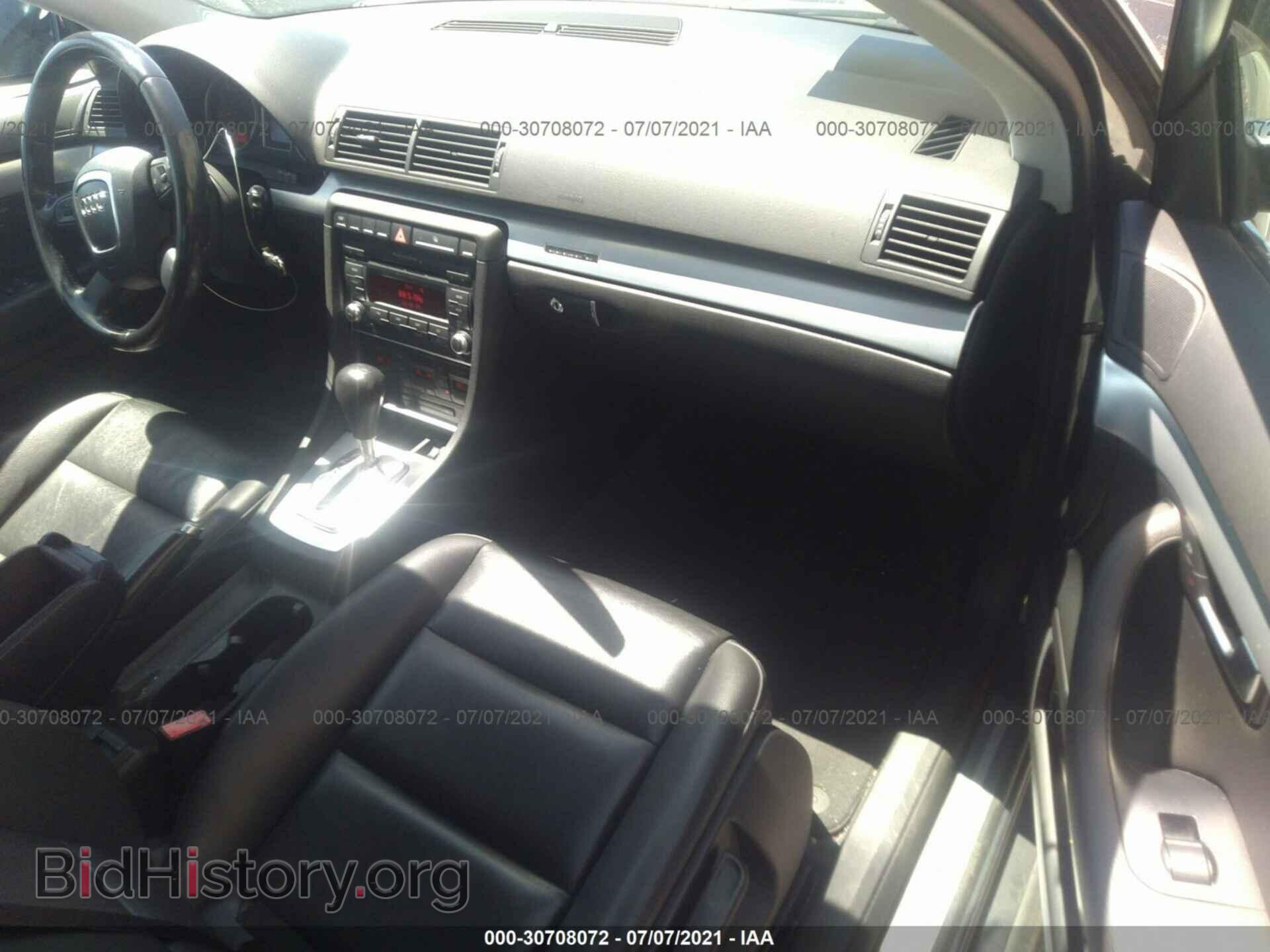 2008 AUDI A4 - VIN: WAUDF78E28A101990 - Фото 5