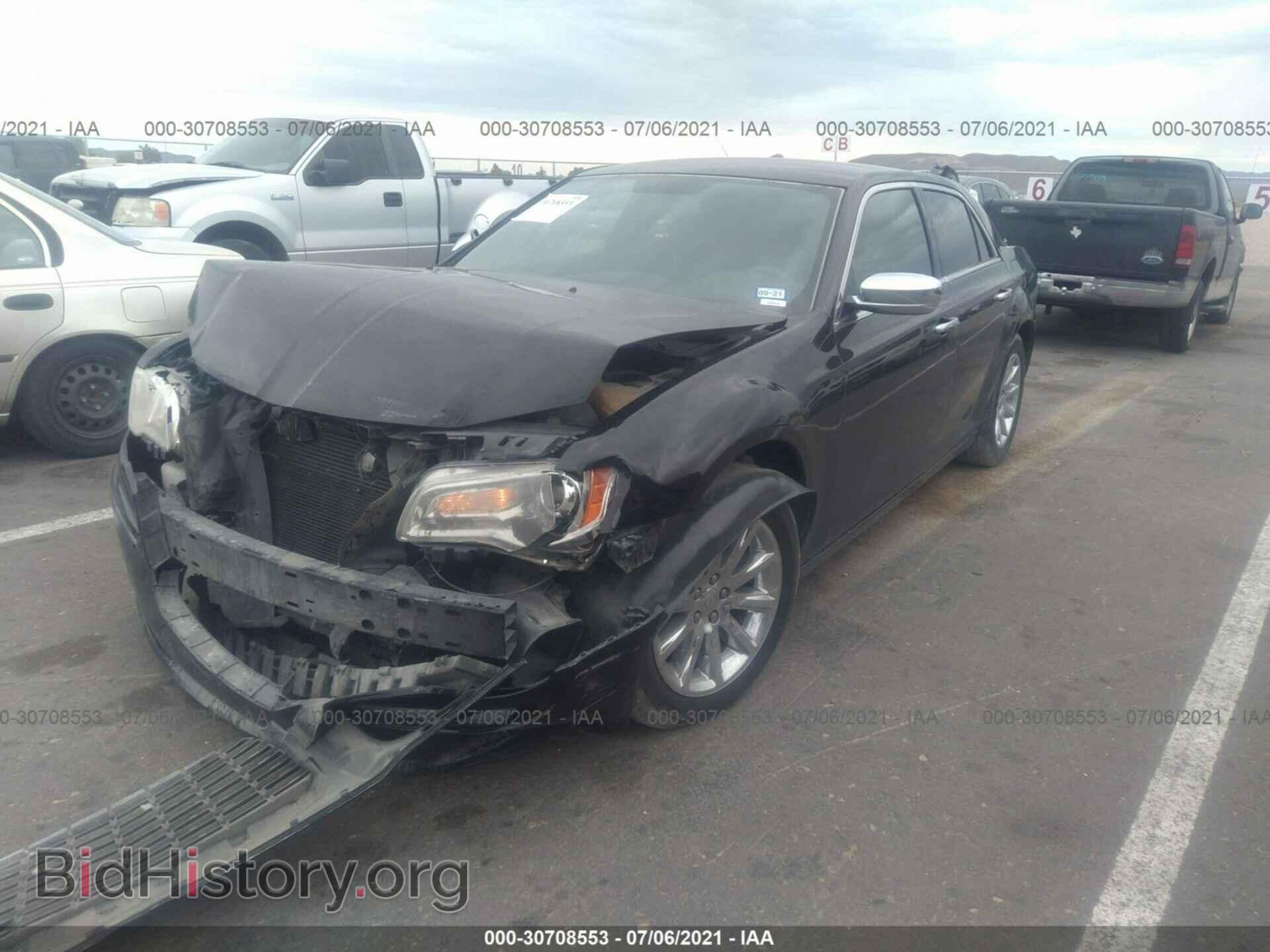 2012 CHRYSLER 300 - VIN: 2C3CCACG2CH224247 - Photo 2