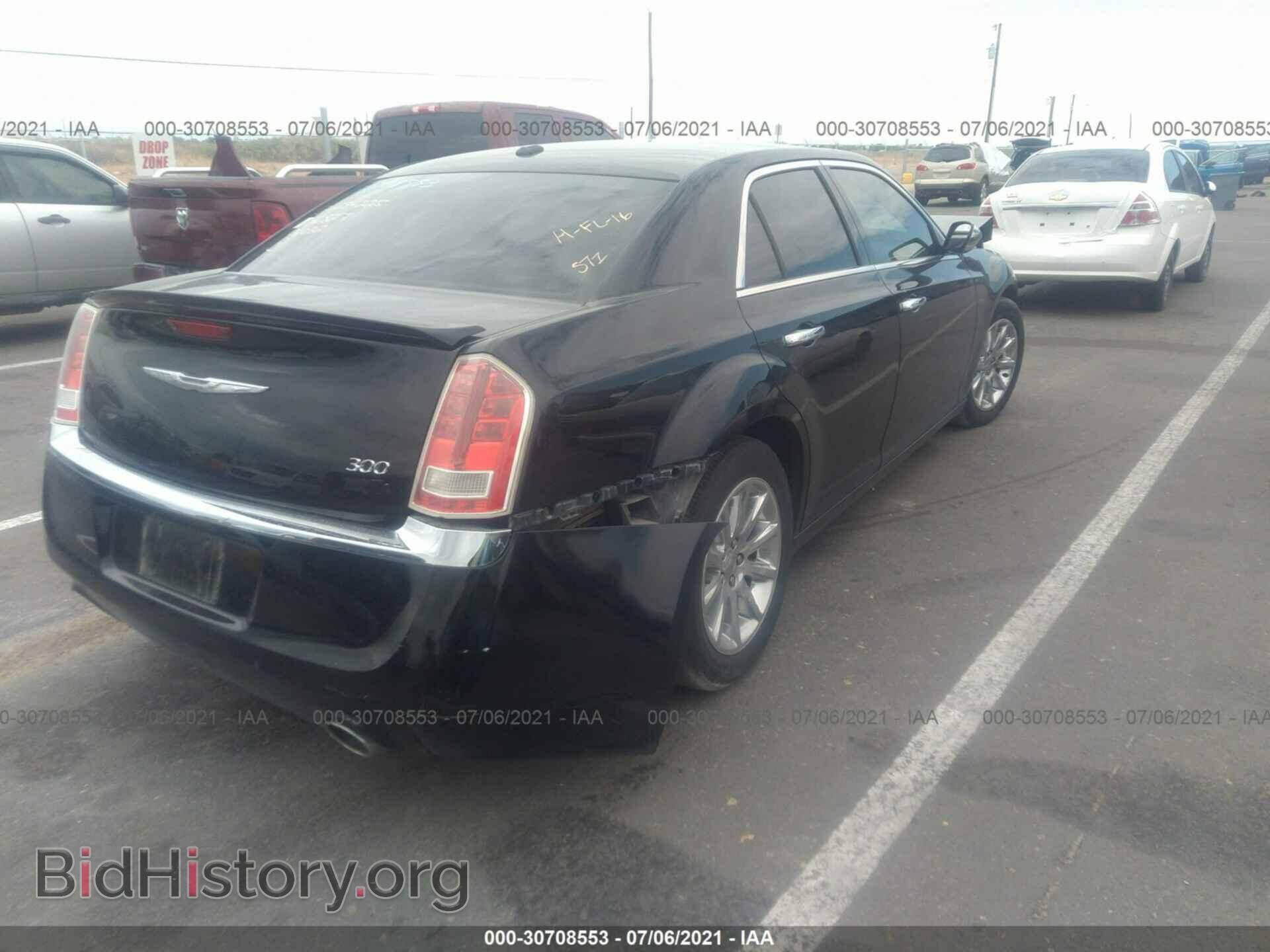 2012 CHRYSLER 300 - VIN: 2C3CCACG2CH224247 - Photo 4