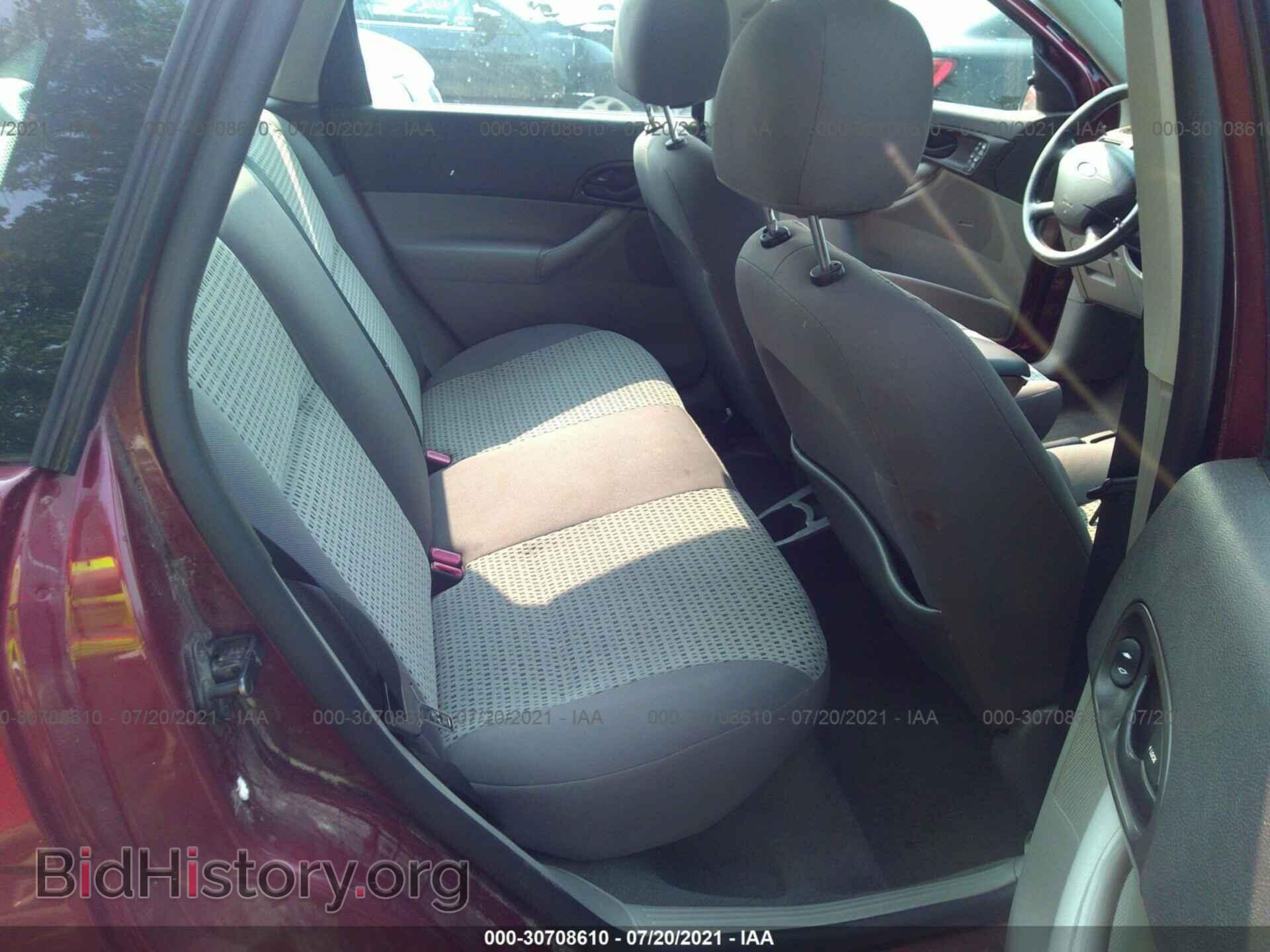 2007 FORD FOCUS - VIN: 1FAFP34N77W336724 - Photo 8