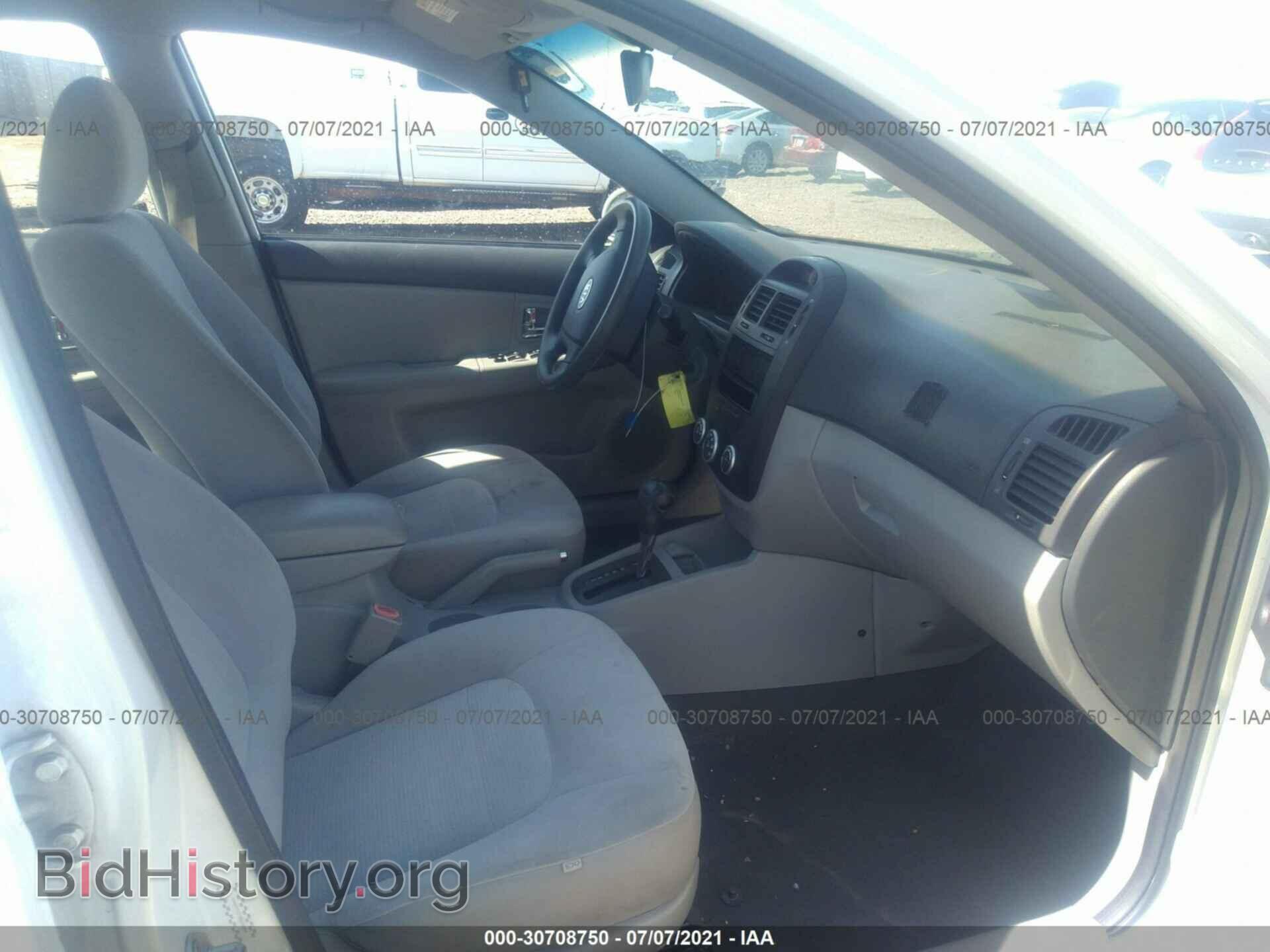 2008 KIA SPECTRA - VIN: KNAFE122X85580465 - Фото 5