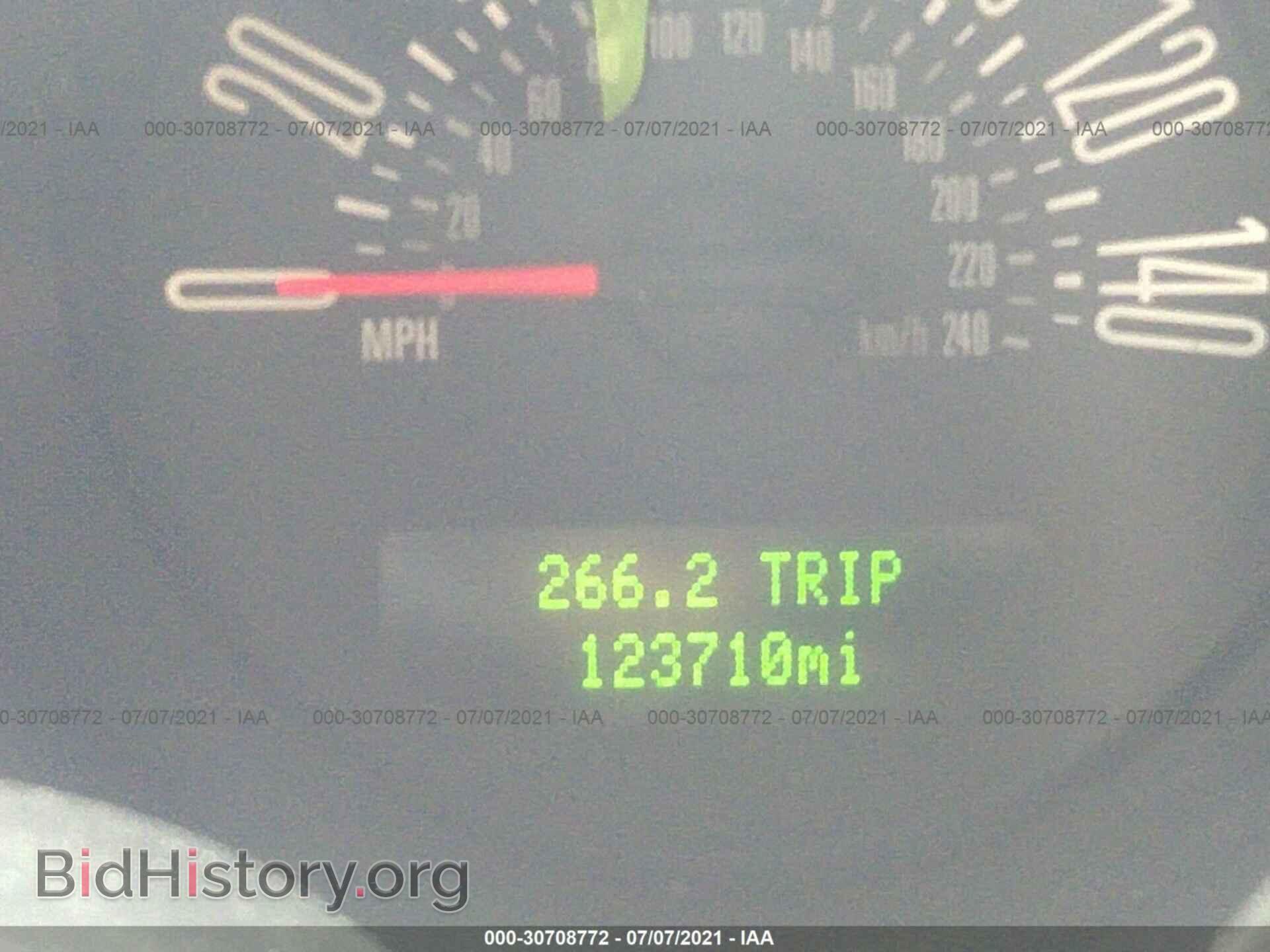 2008 FORD MUSTANG - VIN: 1ZVHT85H085193172 - Фото 7