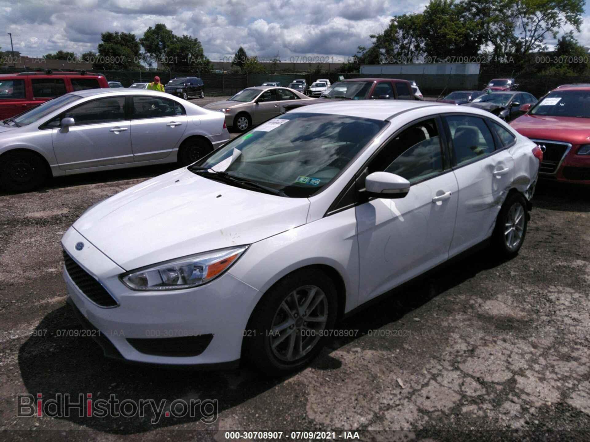 2017 FORD FOCUS - VIN: 1FADP3F25HL227322 - Фото 2