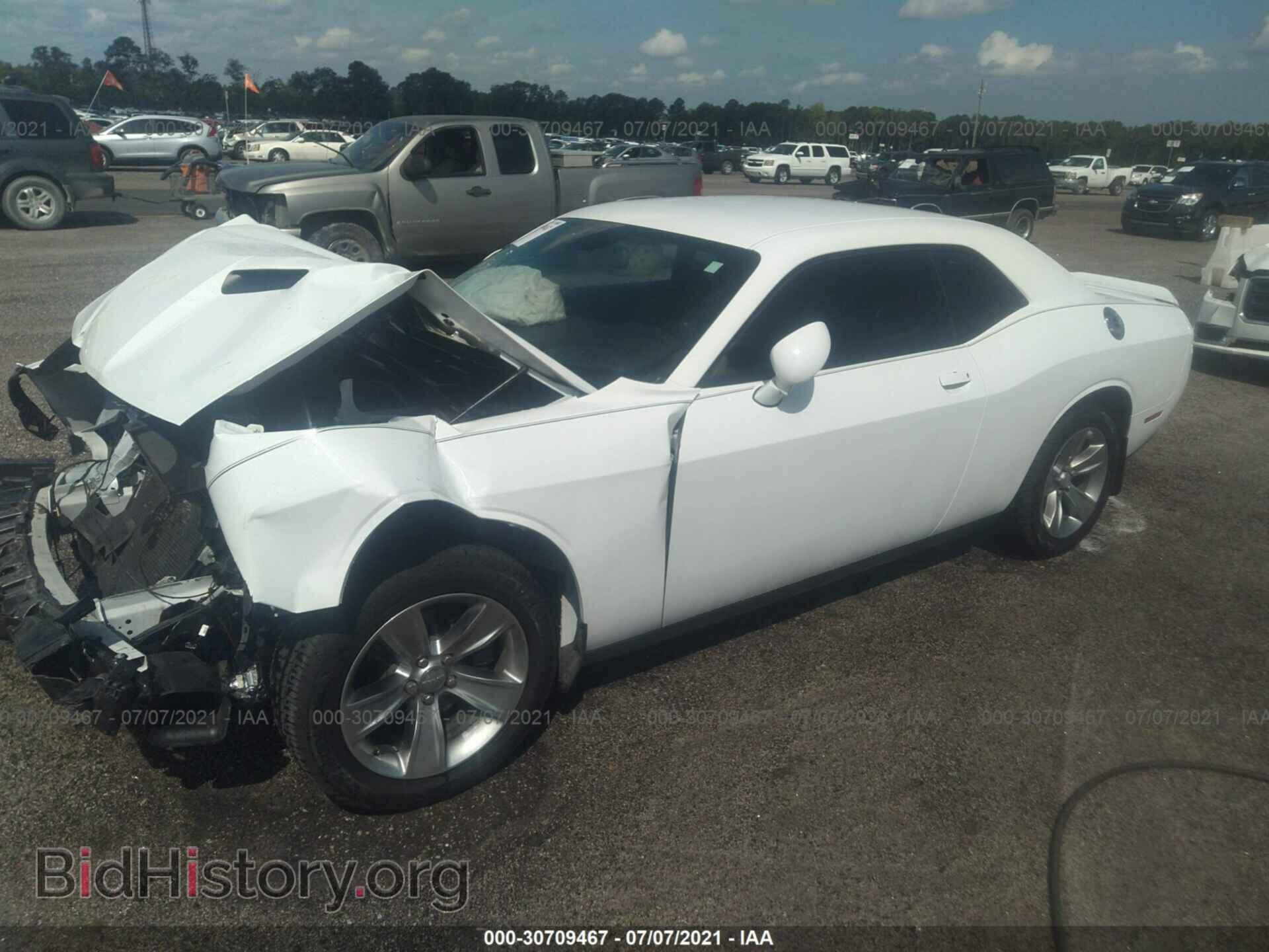 2019 DODGE CHALLENGER - VIN: 2C3CDZAG2KH672551 - Photo 2