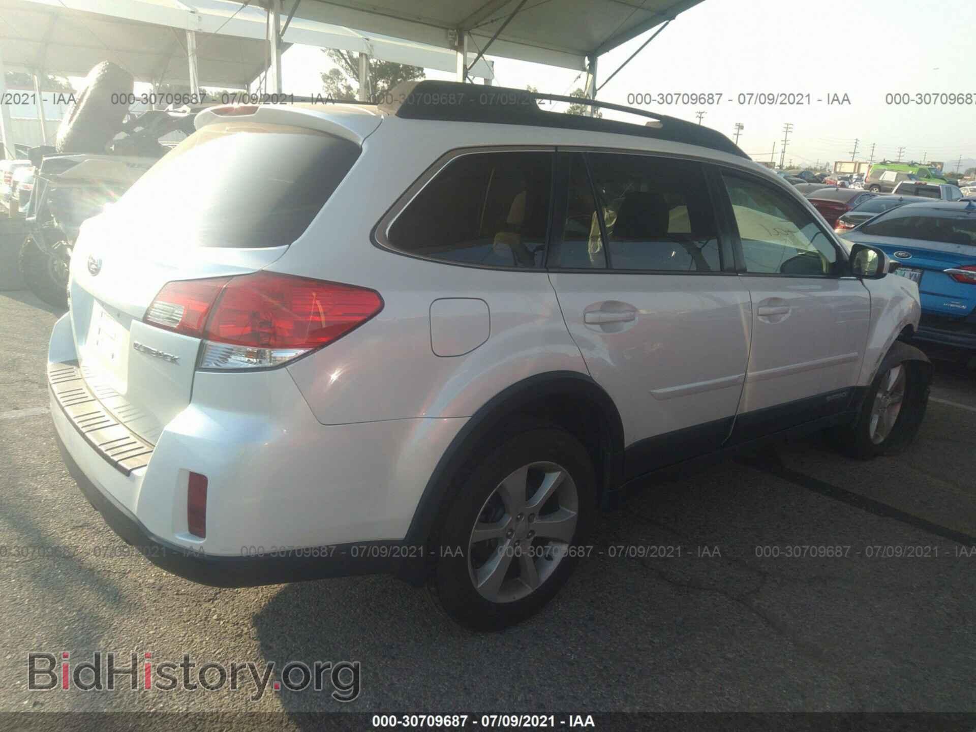 2013 SUBARU OUTBACK - VIN: 4S4BRCBC9D3204643 - Фото 4