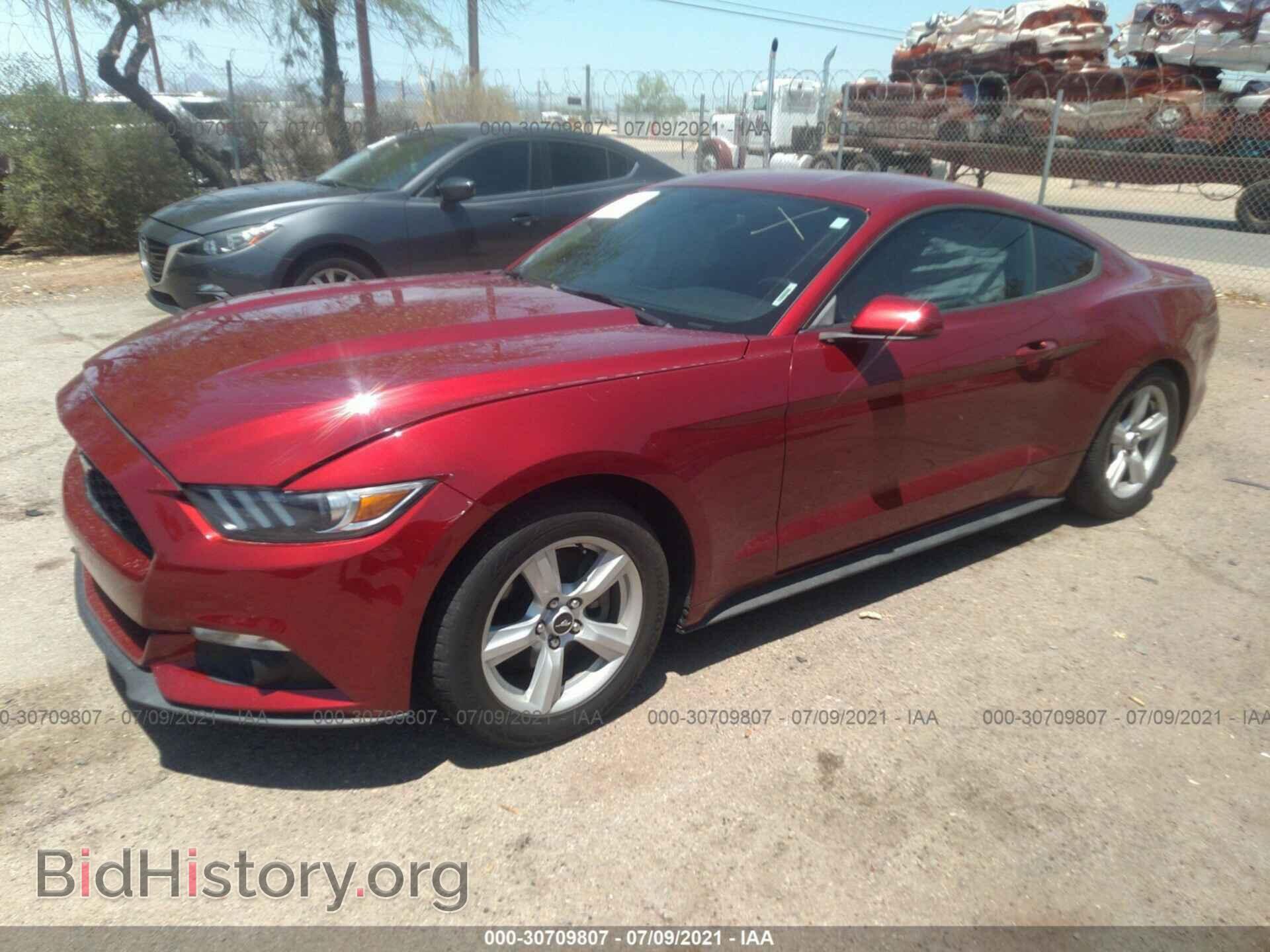 2015 FORD MUSTANG - VIN: 1FA6P8TH5F5431568 - Фото 2