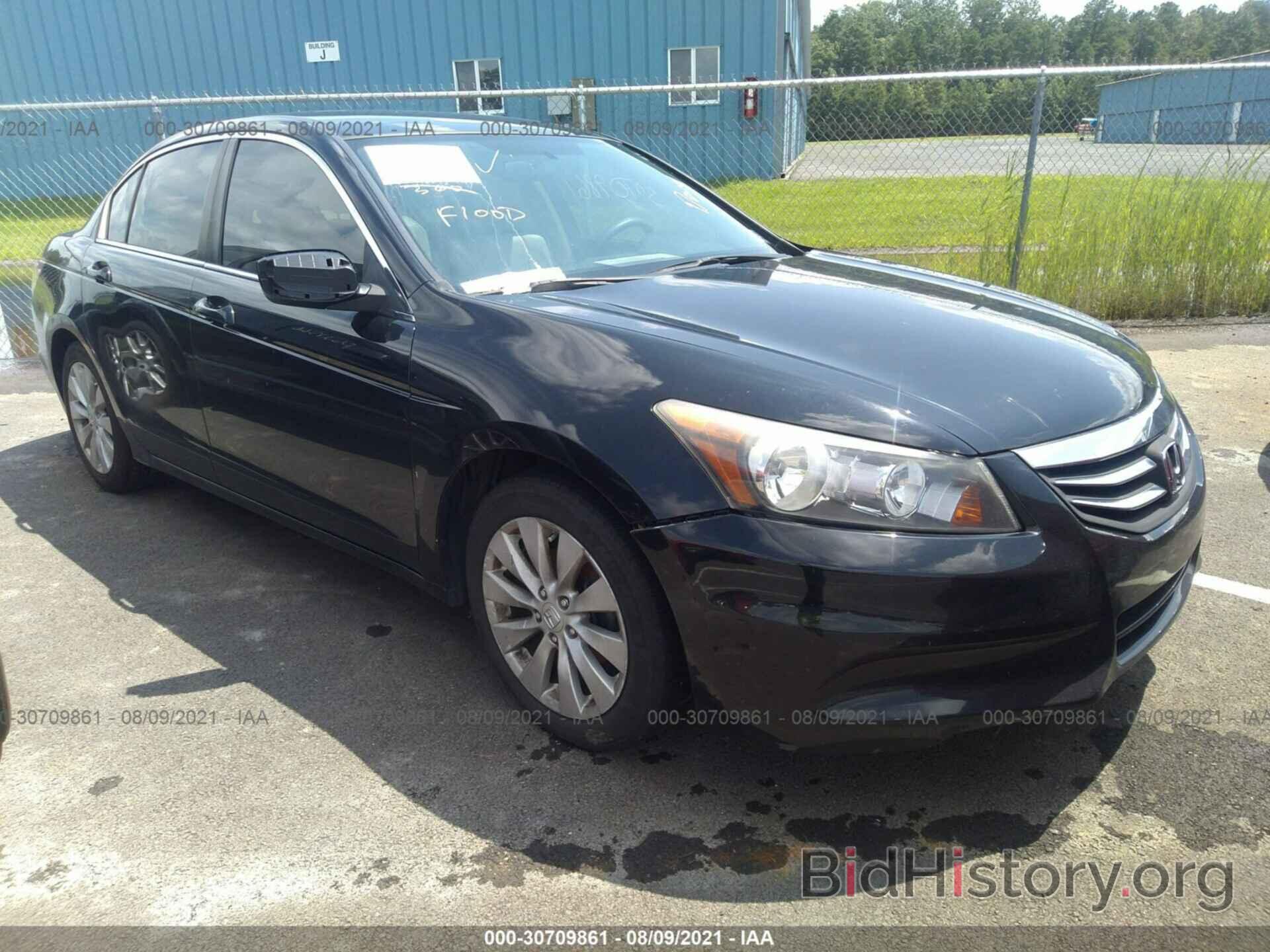 Photo 1HGCP2F33CA218018 - HONDA ACCORD SDN 2012