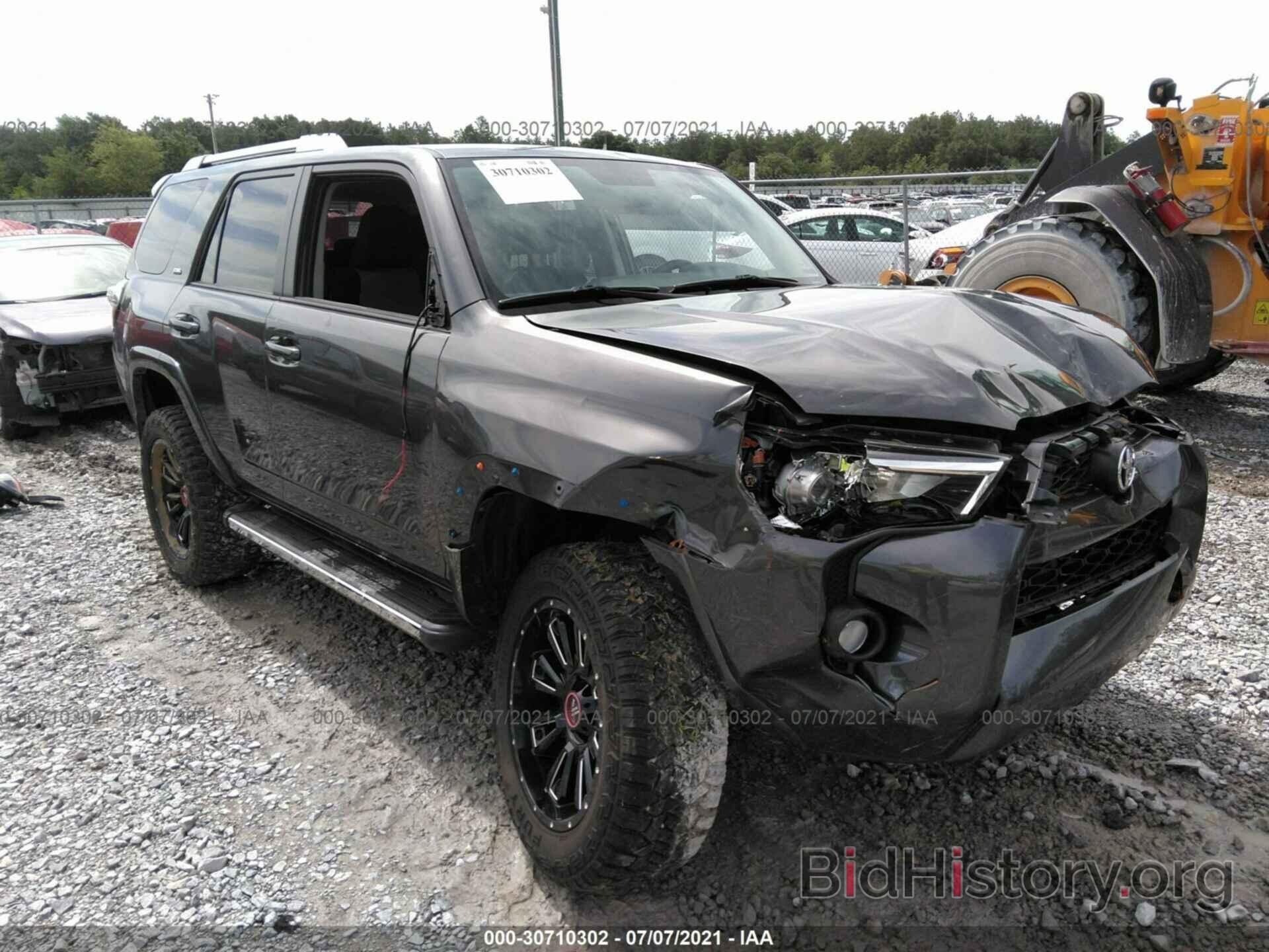 Photo JTEZU5JR5J5177276 - TOYOTA 4RUNNER 2018