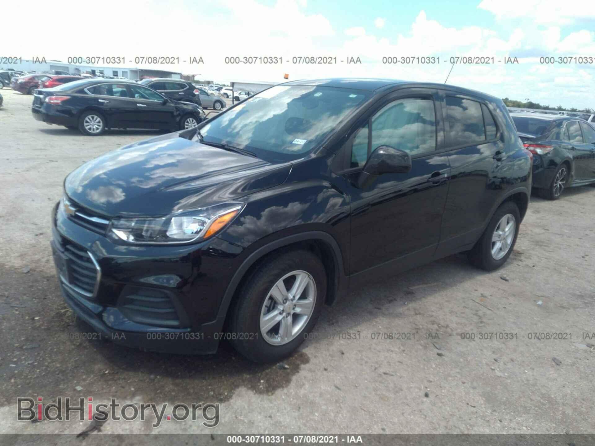2020 CHEVROLET TRAX - VIN: KL7CJKSB7LB055930 - Фото 2