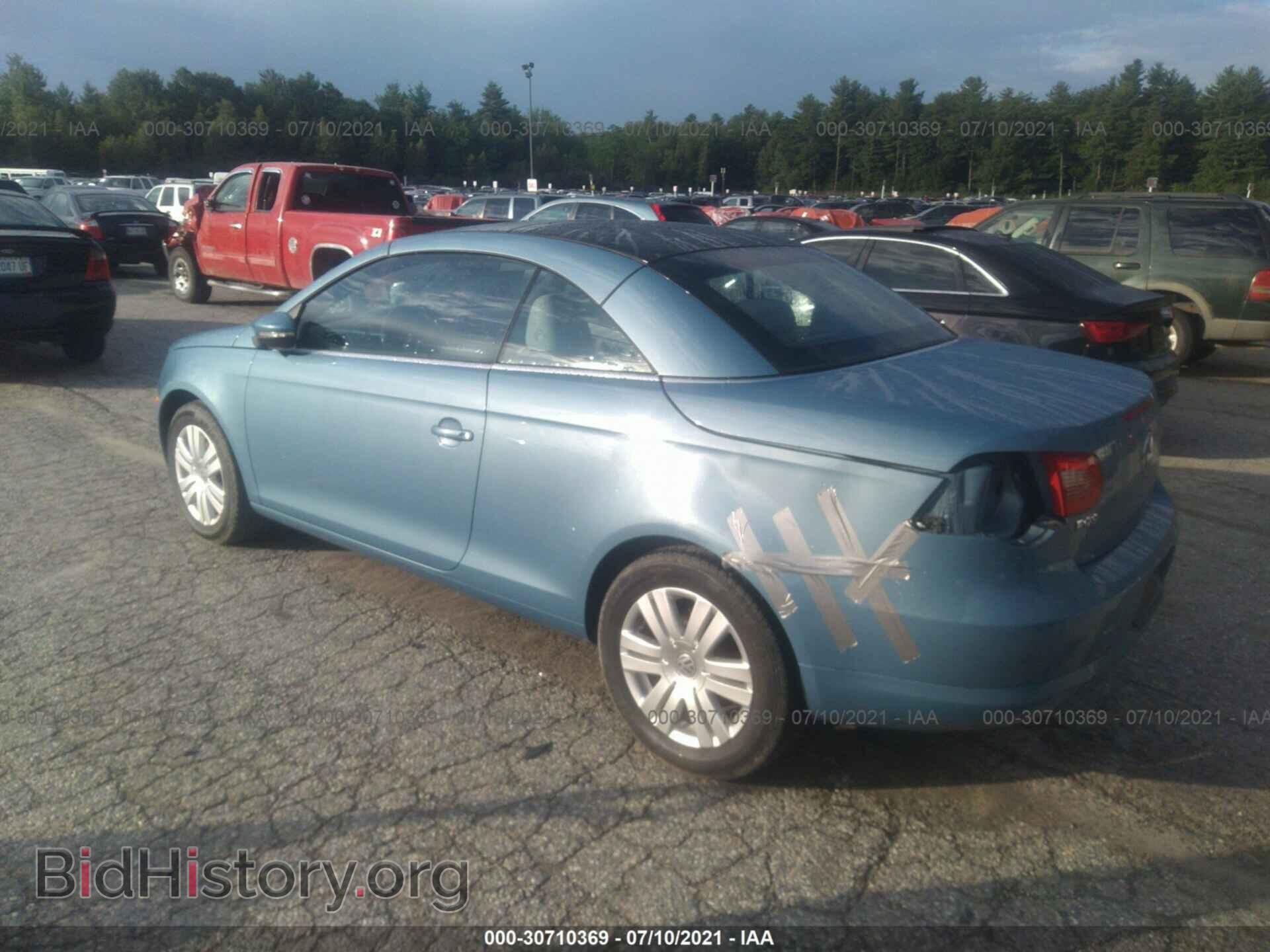 2010 VOLKSWAGEN EOS - VIN: WVWAA7AH6AV022989 - Фото 3