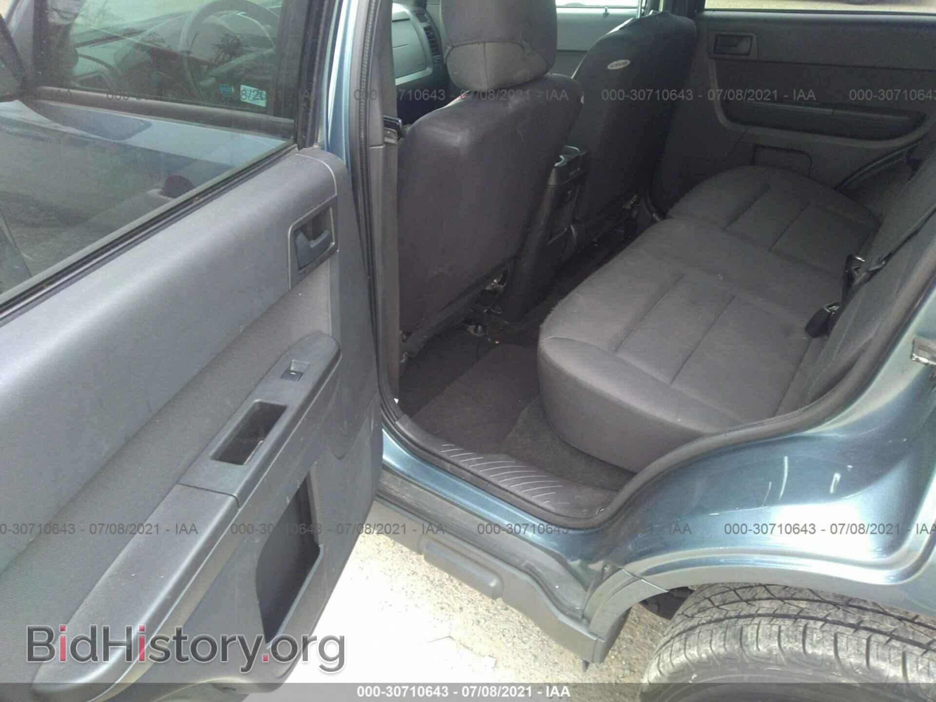 2012 FORD ESCAPE - VIN: 1FMCU9DG2CKB79496 - Фото 8