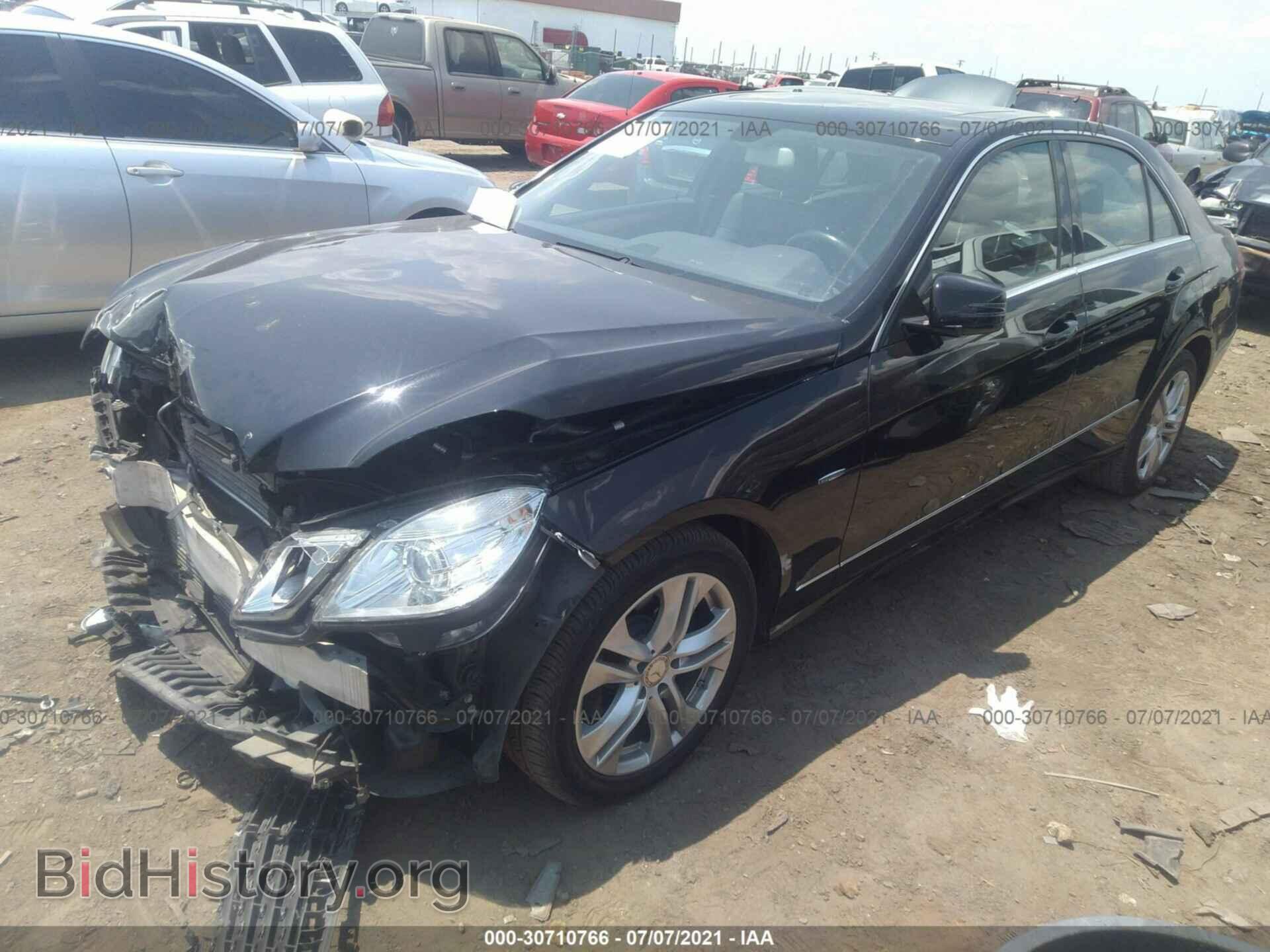 2011 MERCEDES-BENZ E-CLASS - VIN: WDDHF2EBXBA406670 - Фото 2