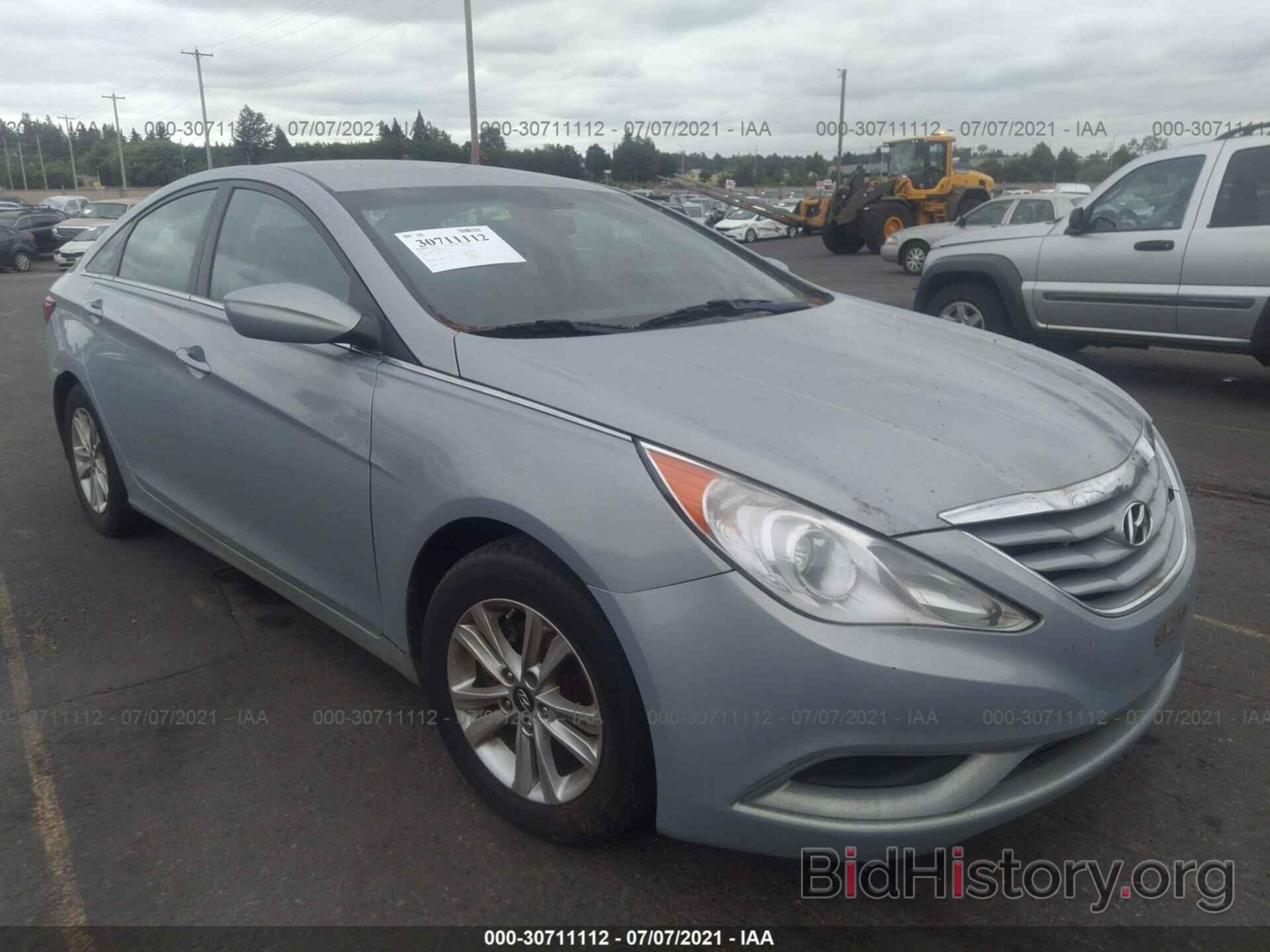 Photo 5NPEB4ACXBH215147 - HYUNDAI SONATA 2011