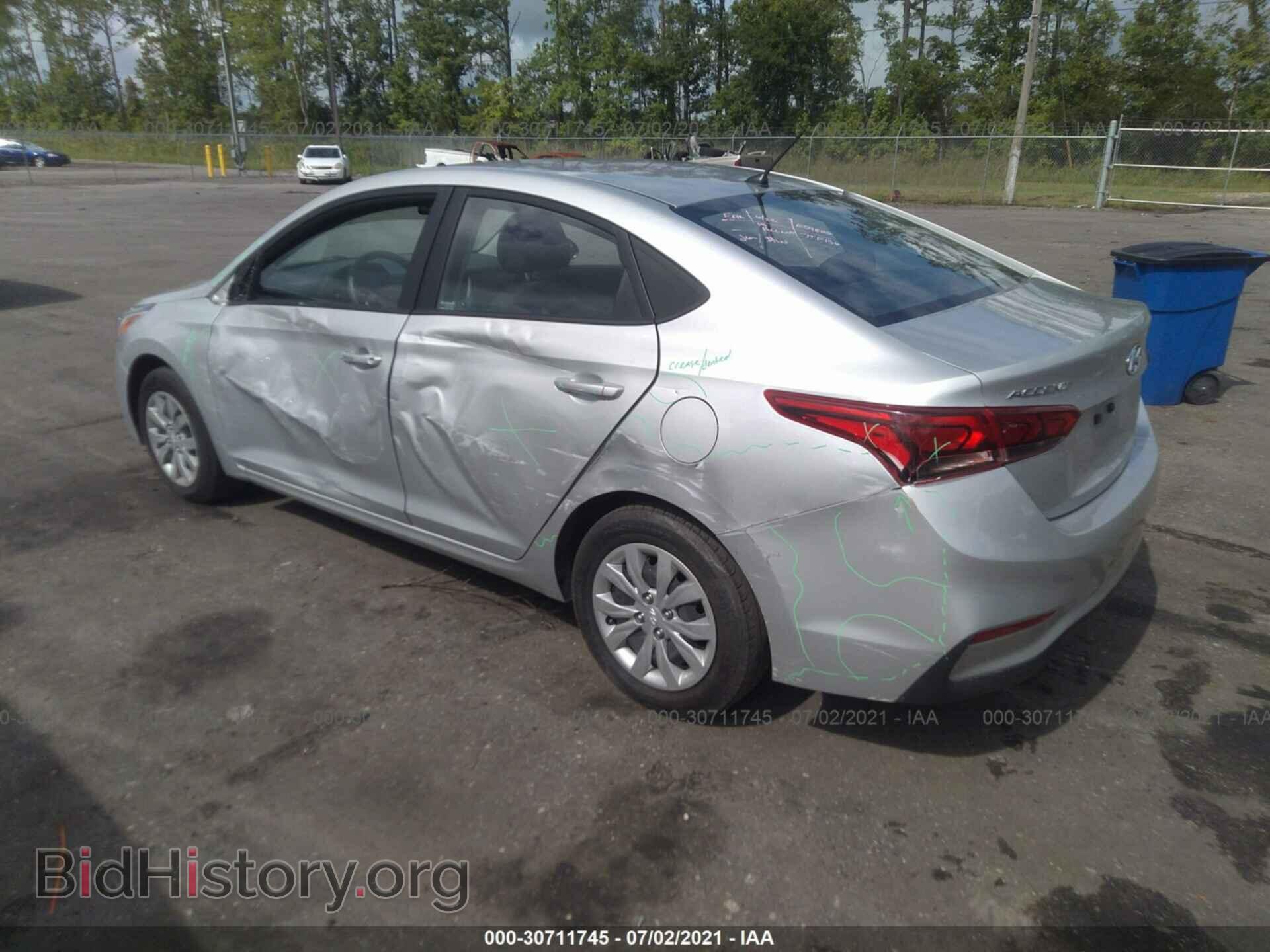2019 HYUNDAI ACCENT - VIN: 3KPC24A37KE083444 - Фото 3