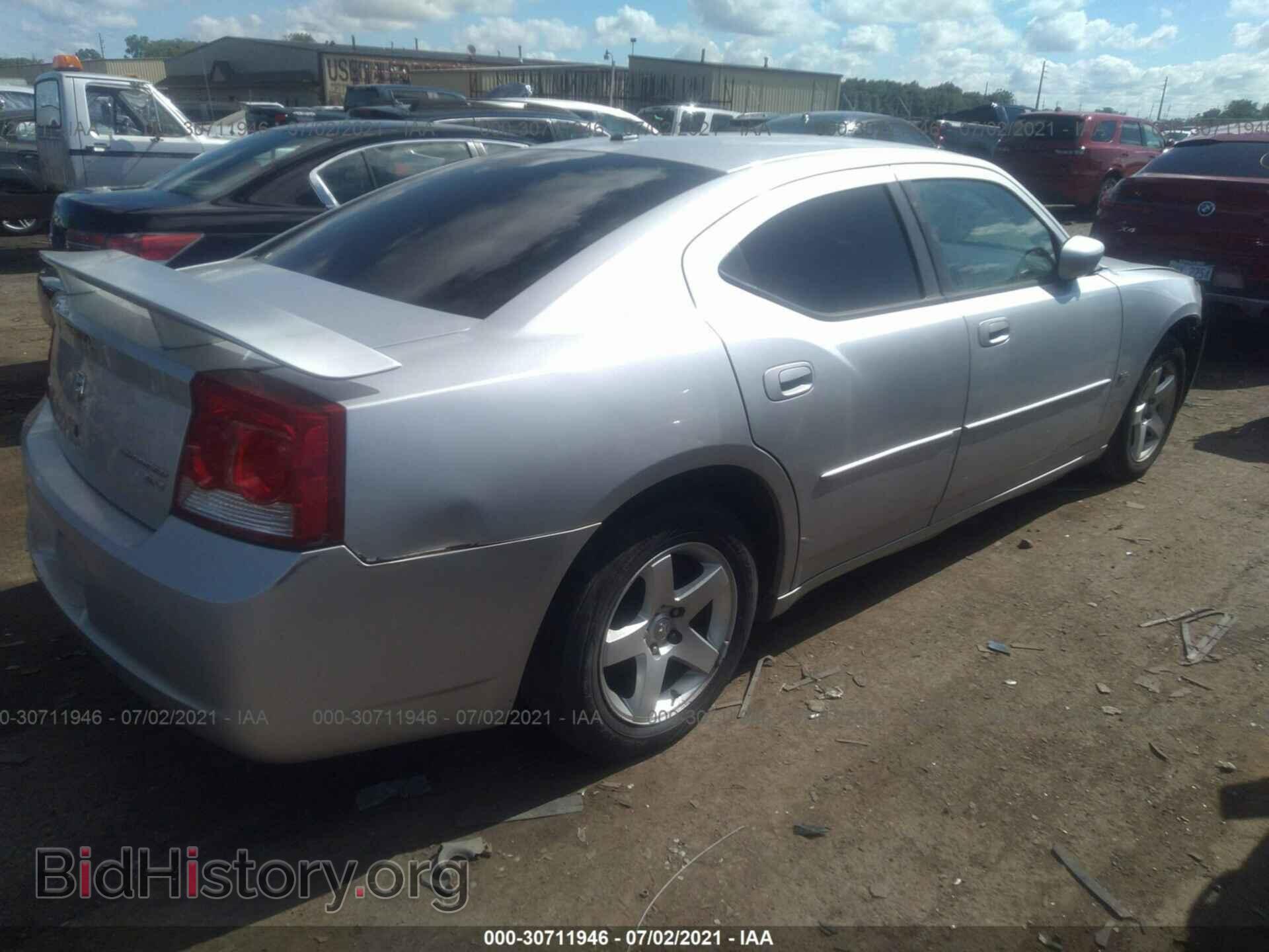 2010 DODGE CHARGER - VIN: 2B3CA3CV1AH281601 - Фото 4