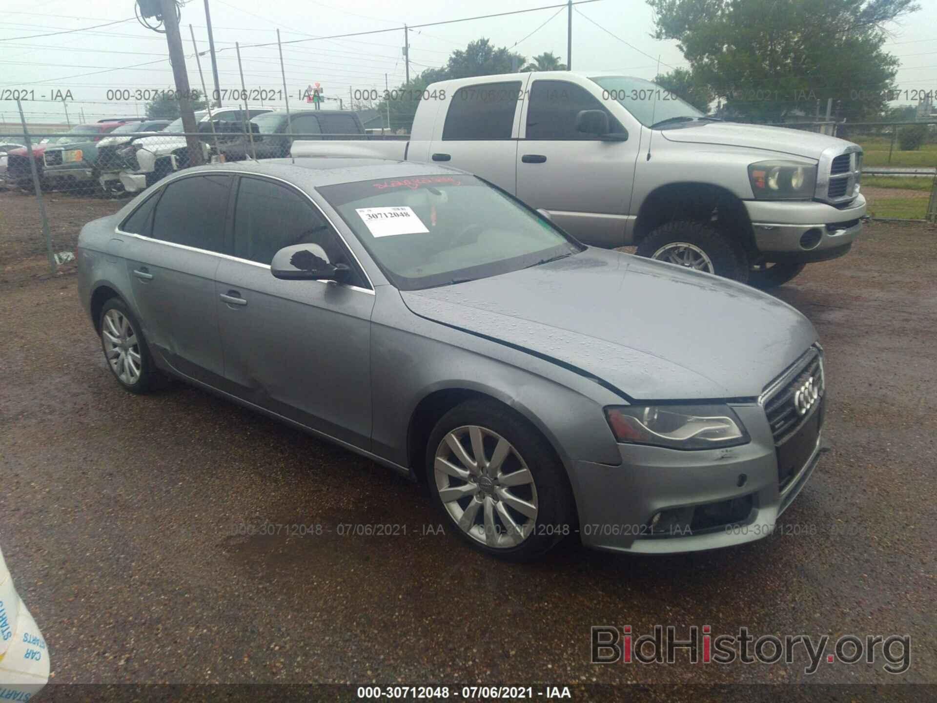 Photo WAULK78KX9N029489 - AUDI A4 2009