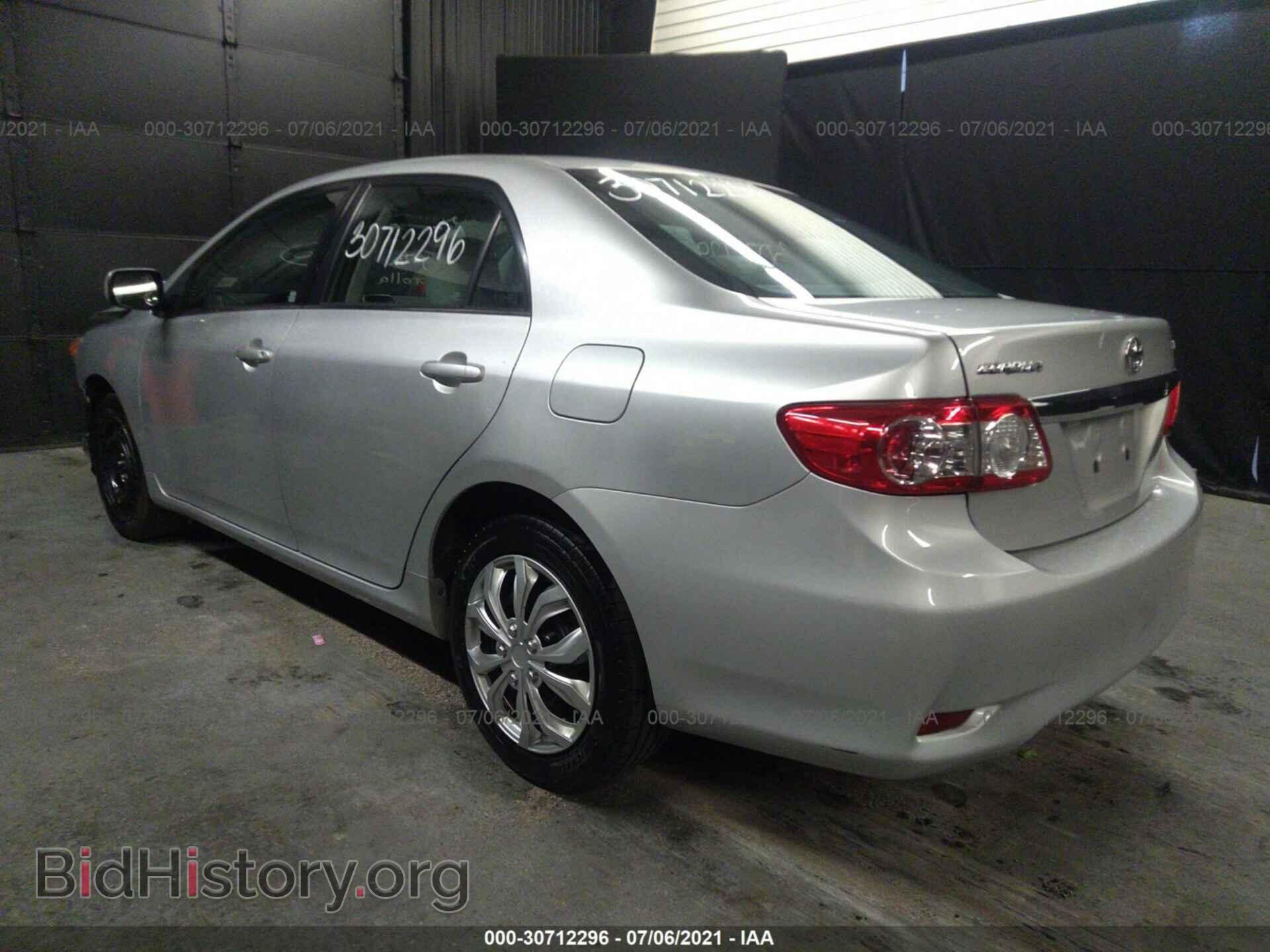 2013 TOYOTA COROLLA - VIN: 2T1BU4EEXDC090875 - Фото 3