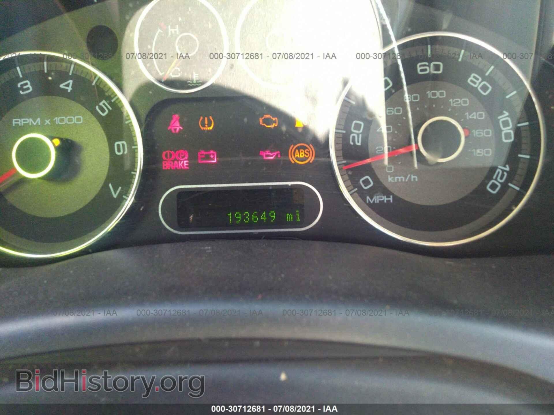 2008 FORD TAURUS X - VIN: 1FMDK02W08GA40641 - Фото 7