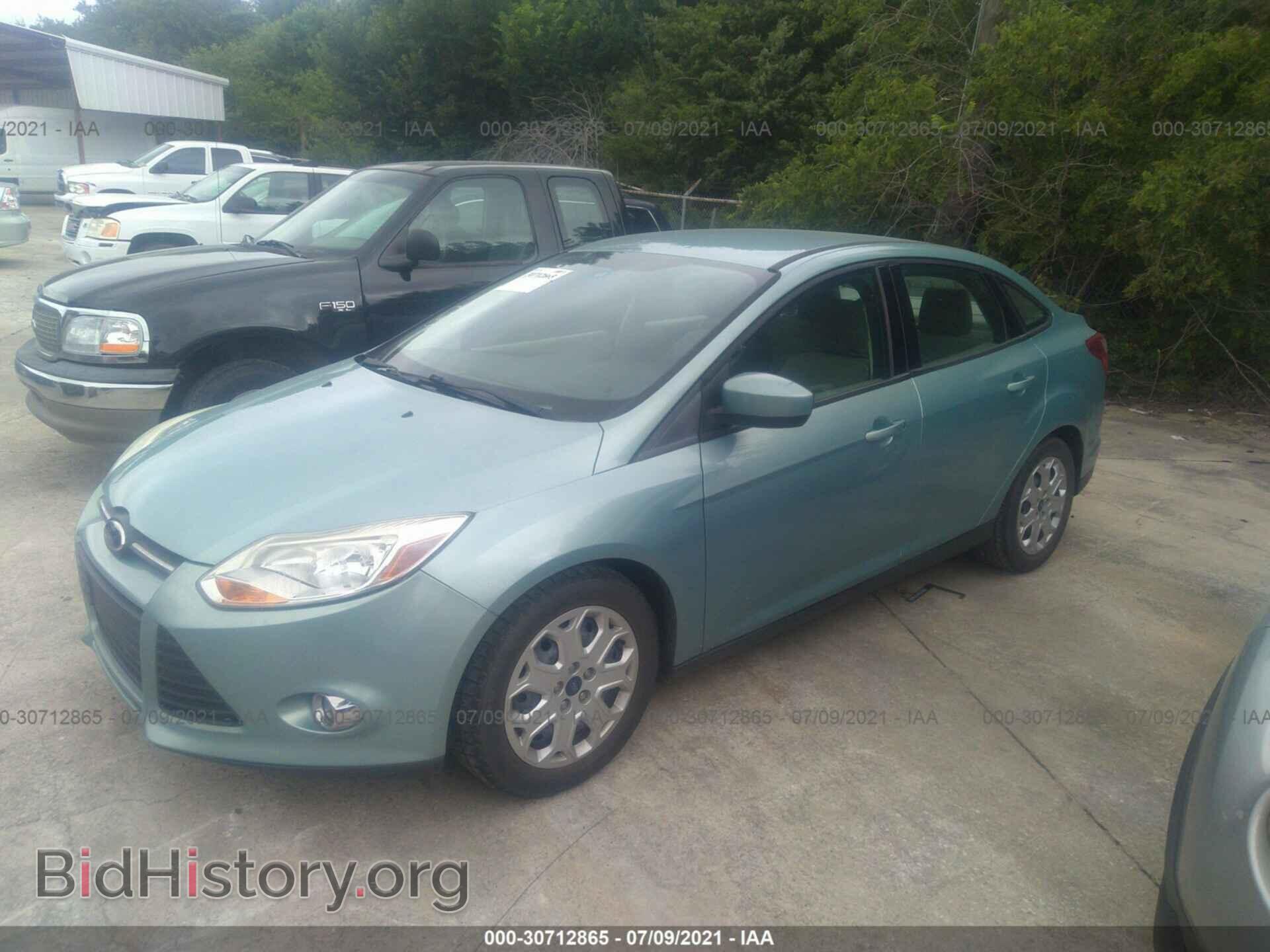 2012 FORD FOCUS - VIN: 1FAHP3F2XCL470215 - Фото 2