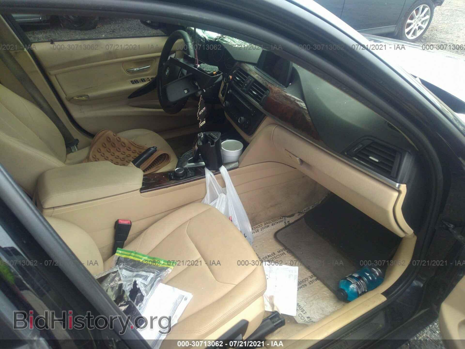 2014 BMW 3 SERIES - VIN: WBA3A5C54EF605610 - Фото 5