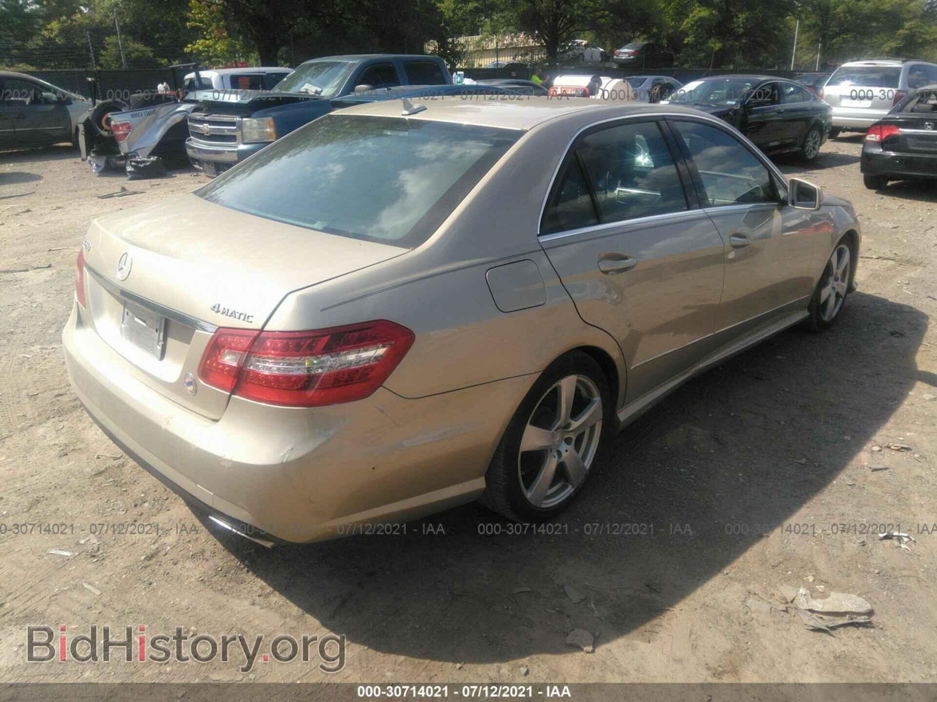 2010 MERCEDES-BENZ E-CLASS - VIN: WDDHF8HB5AA174833 - Фото 4