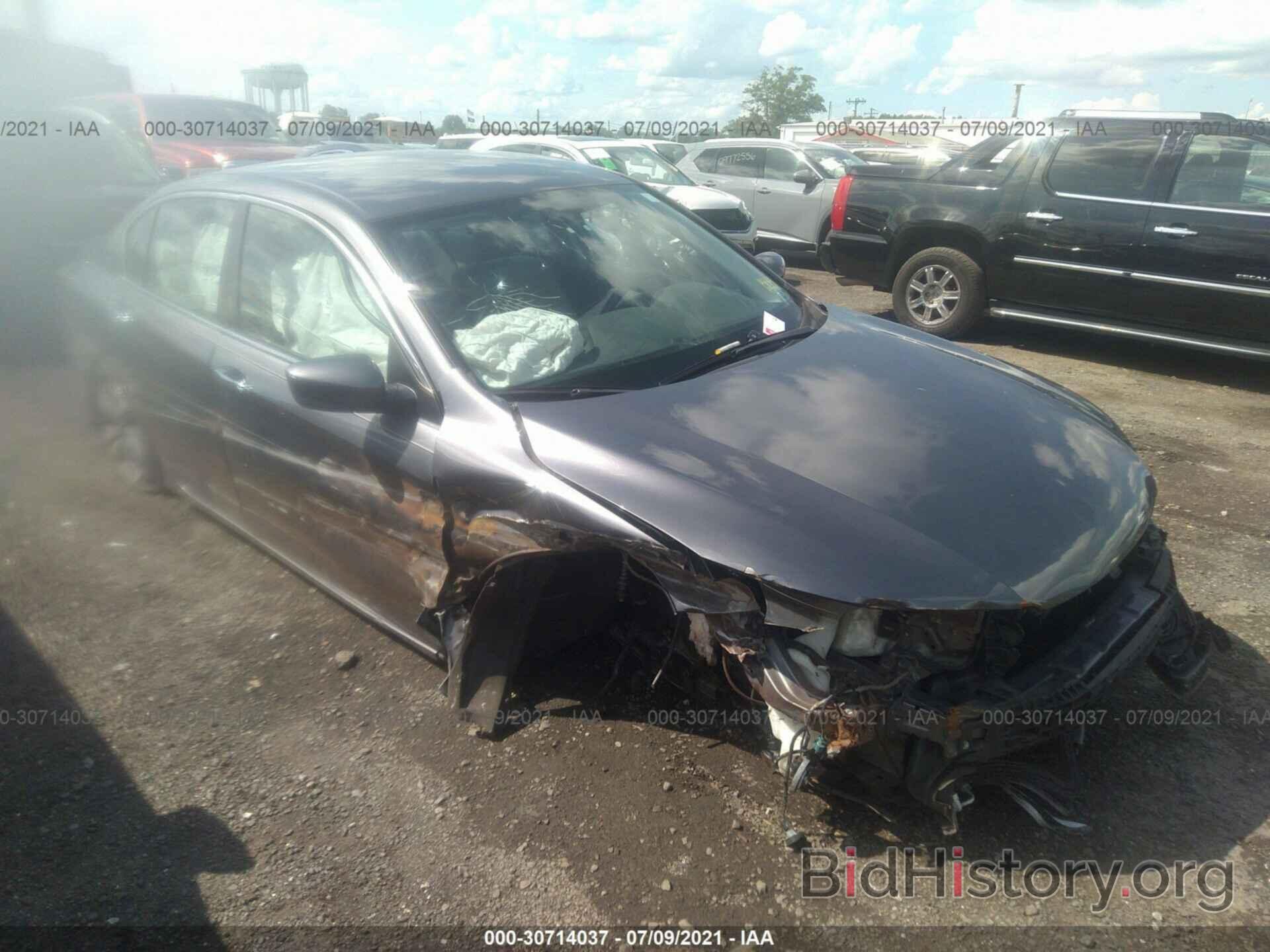 Photo 1HGCR2F36EA157938 - HONDA ACCORD SEDAN 2014