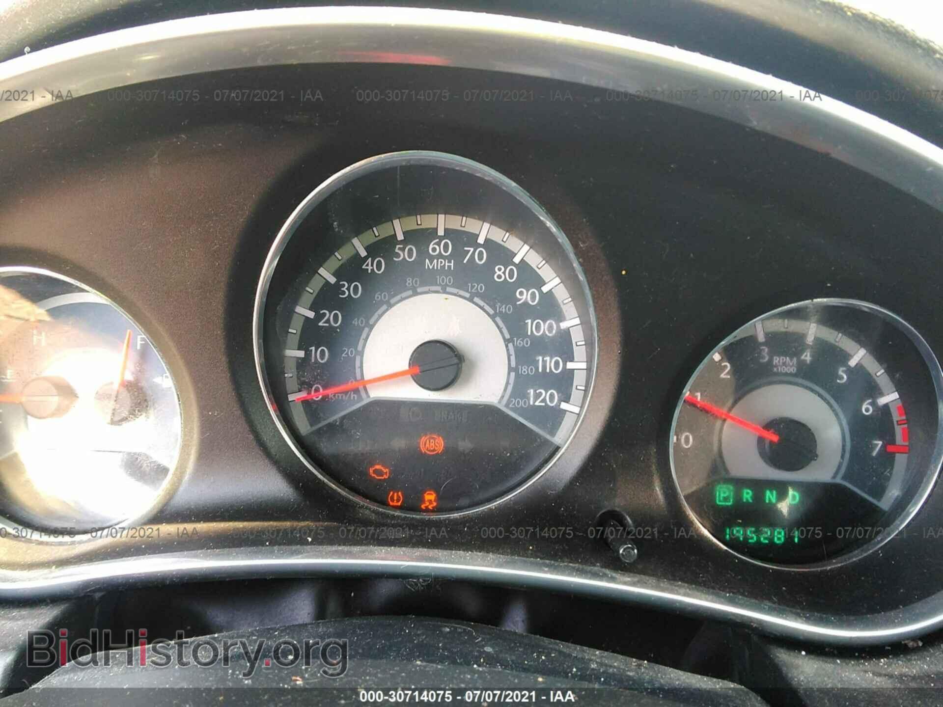 2012 CHRYSLER 200 - VIN: 1C3CCBAG2CN137285 - Photo 7