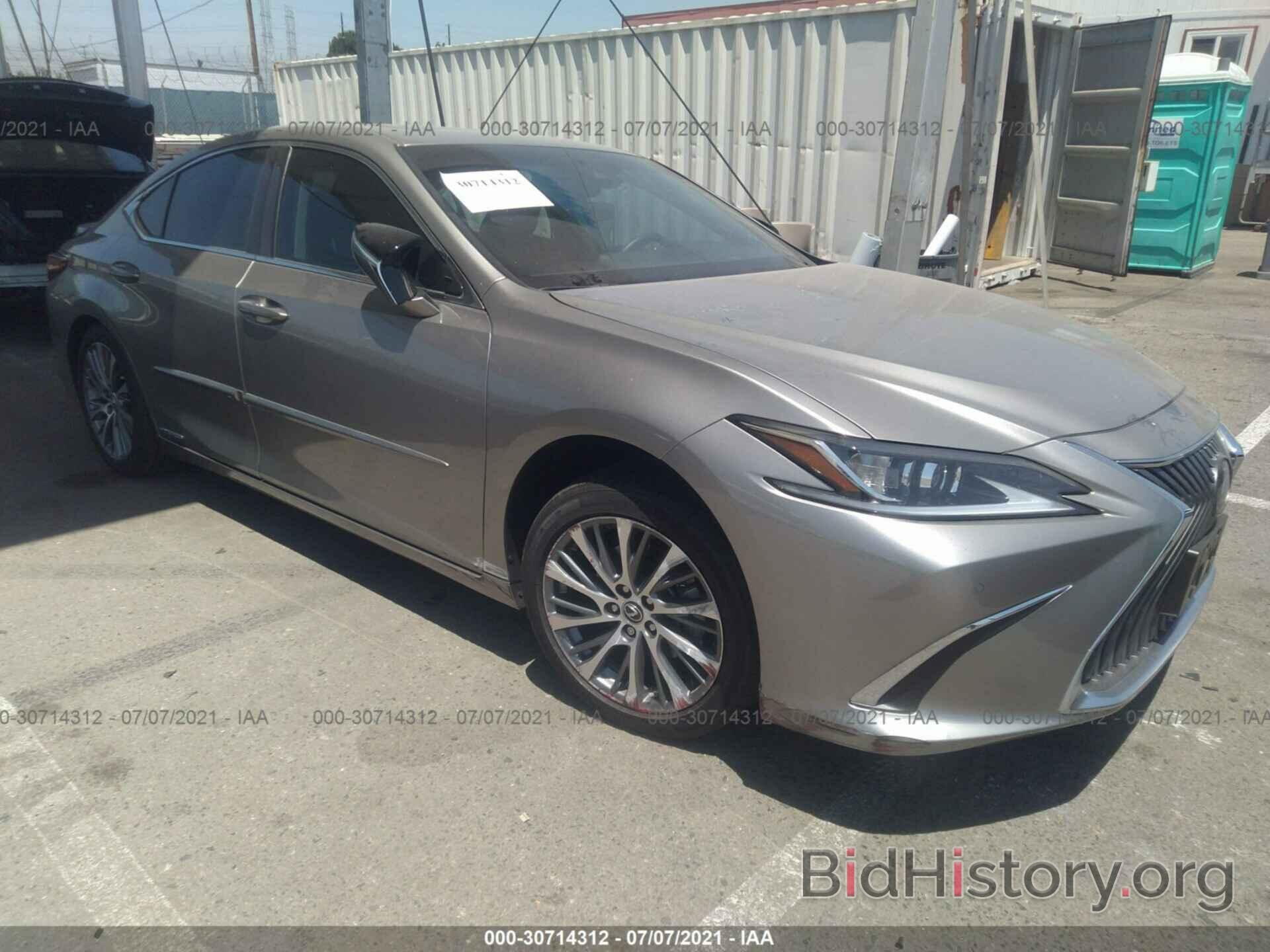 Photo 58AD21B18LU009795 - LEXUS ES 2020