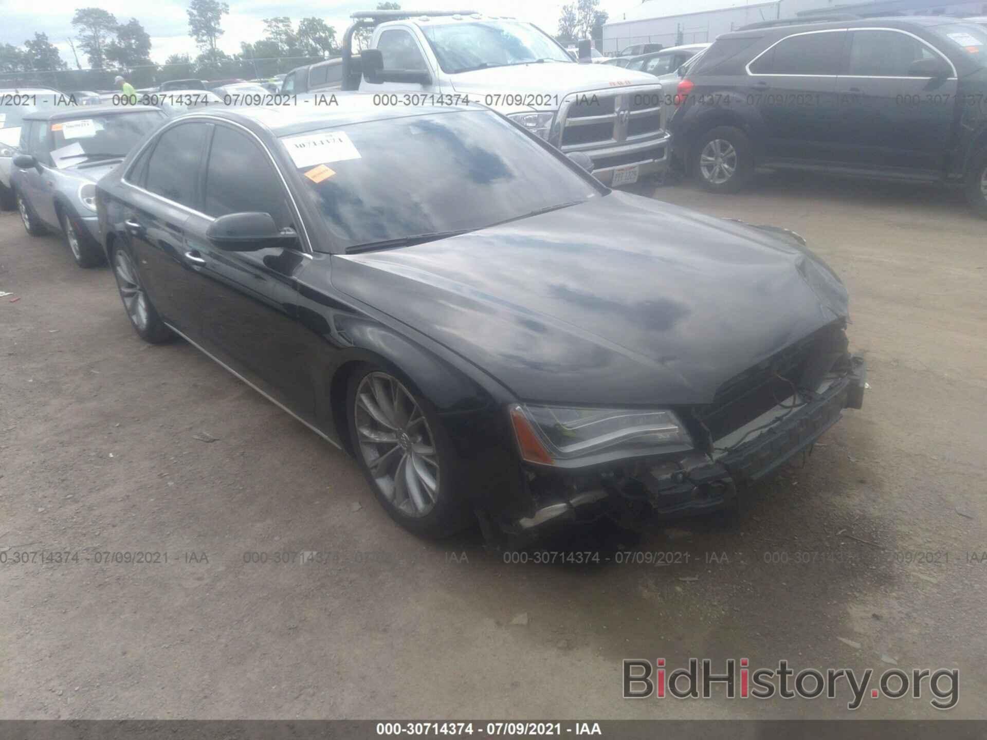 Photo WAUAVAFD9CN012741 - AUDI A8 2012